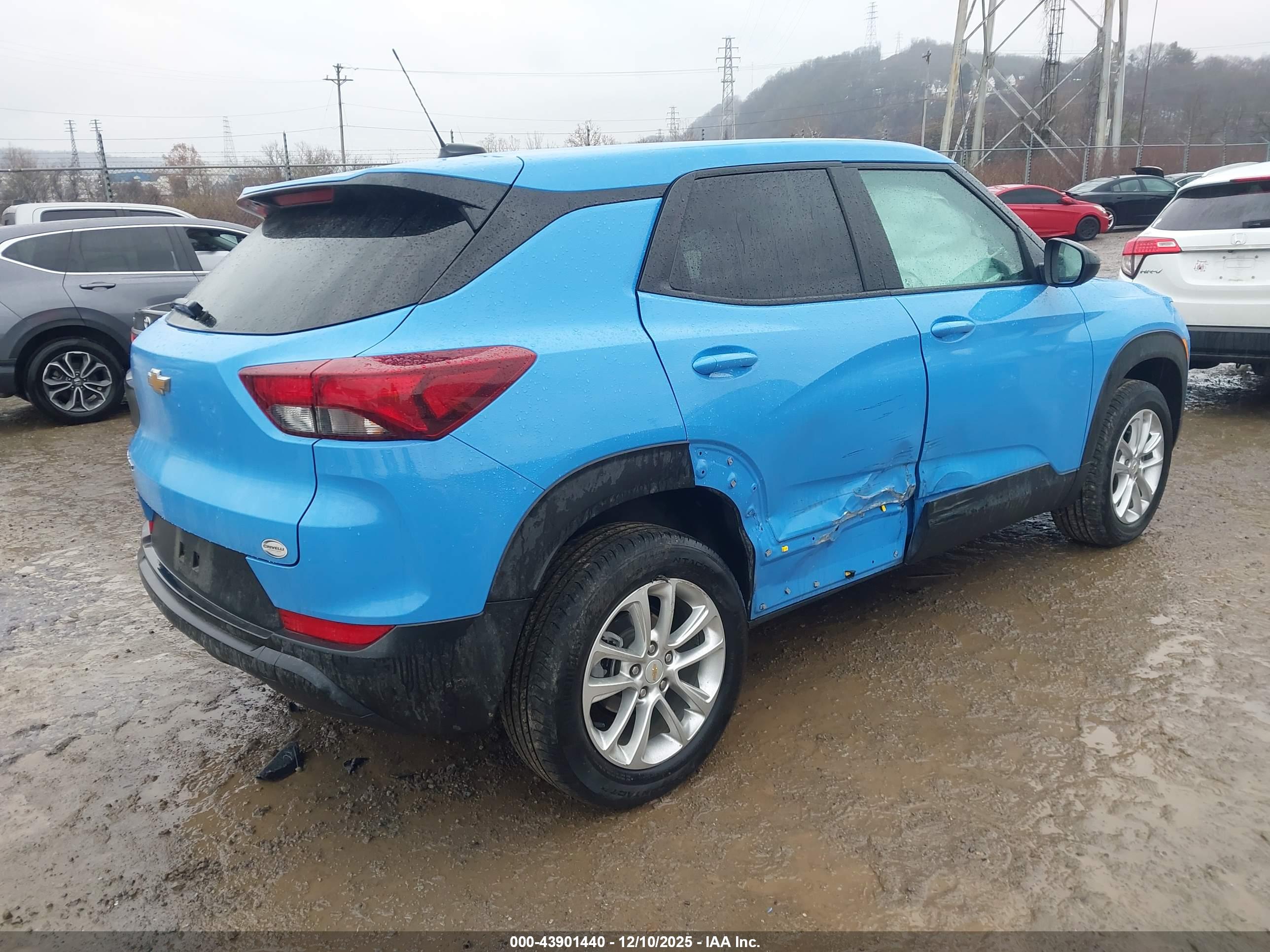 CHEVROLET TRAILBLAZER image 4