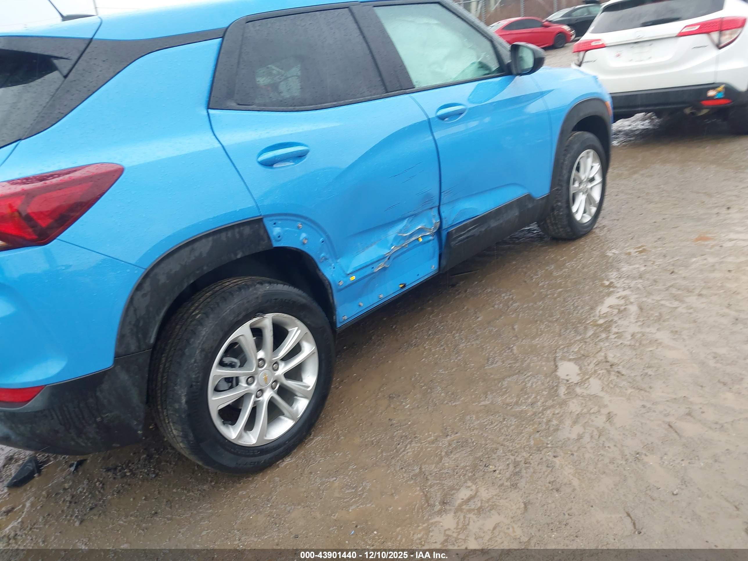 CHEVROLET TRAILBLAZER image 6