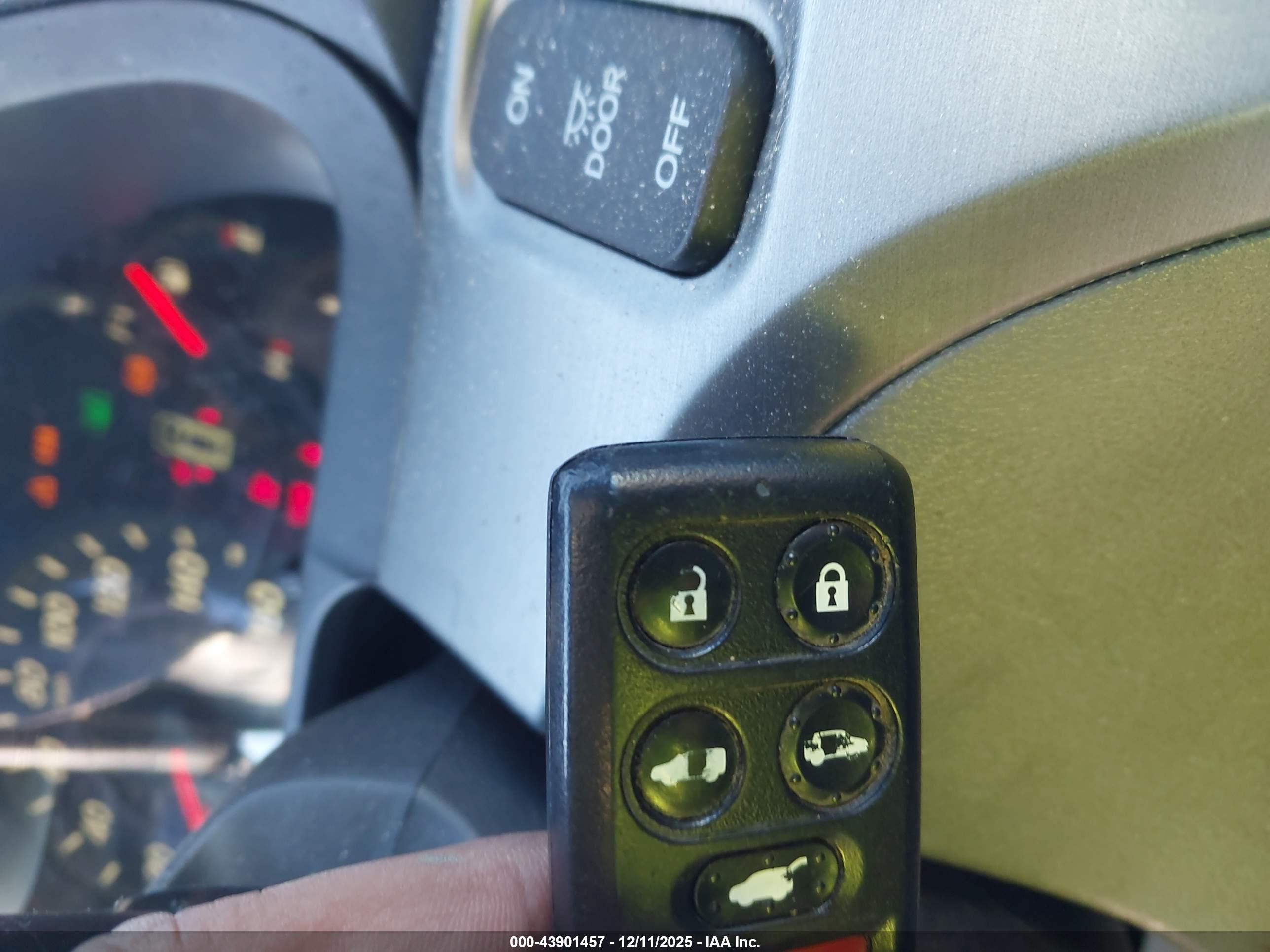 HONDA ODYSSEY image 11