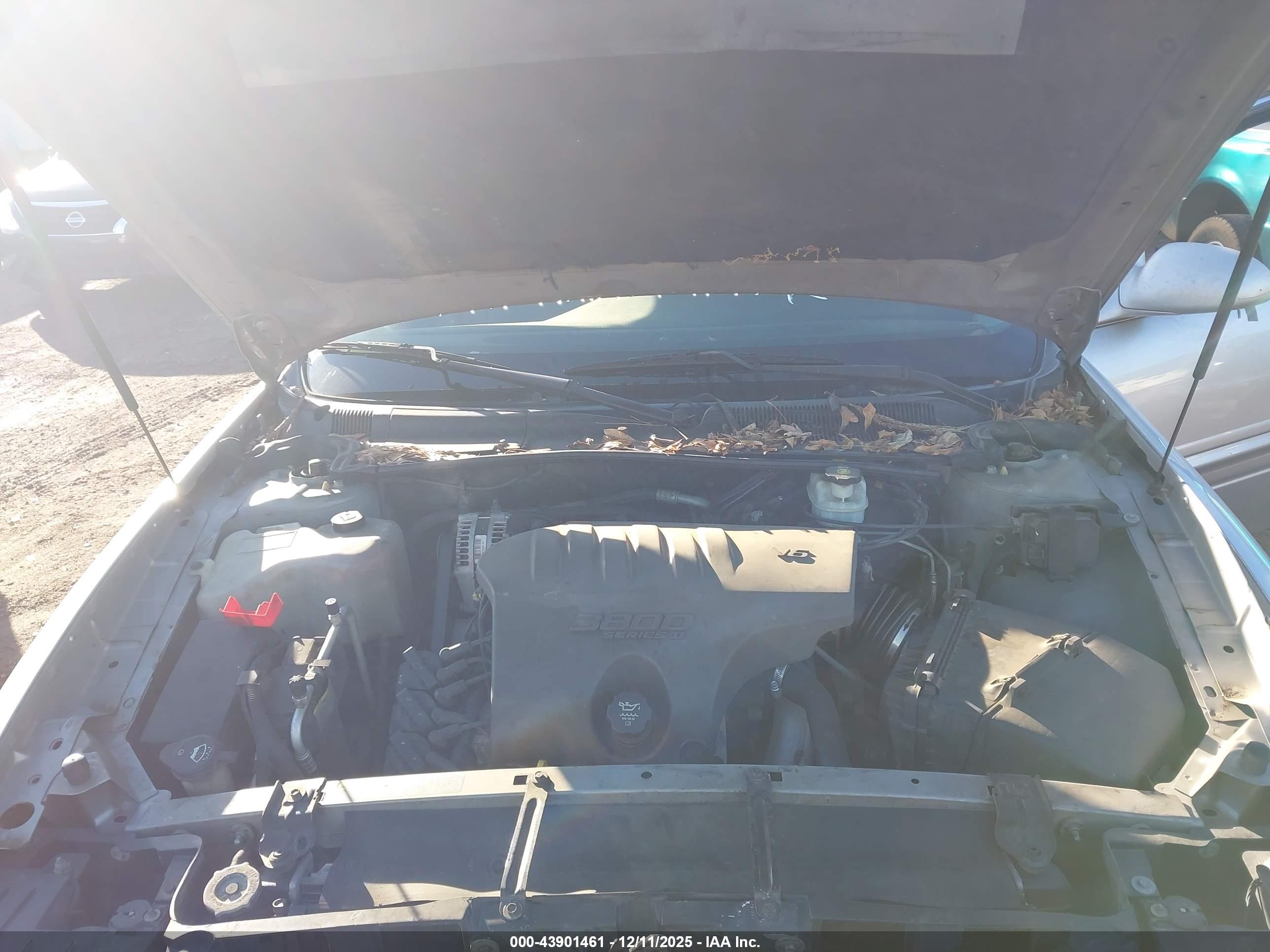 BUICK LESABRE image 10