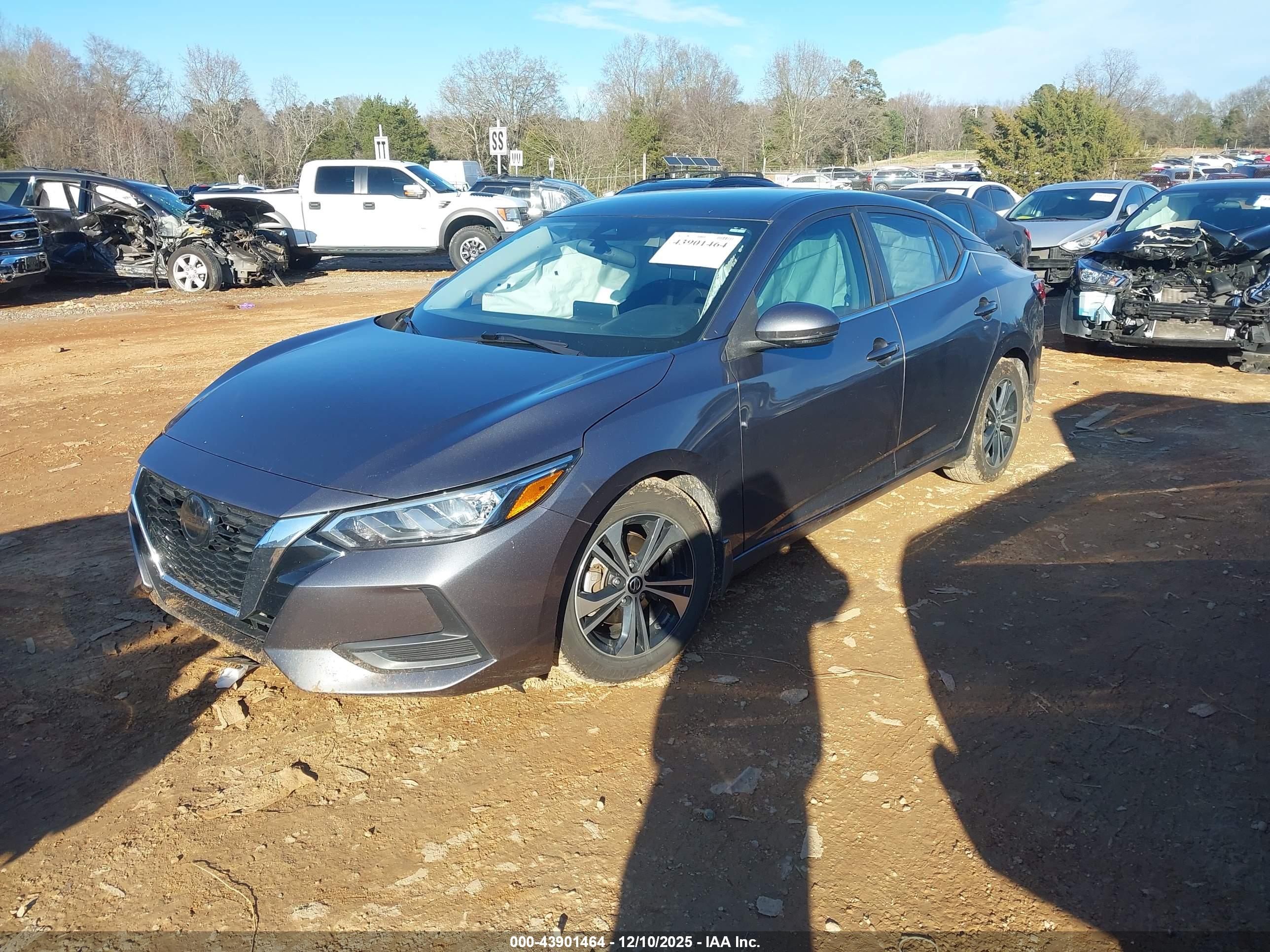 NISSAN SENTRA image 2