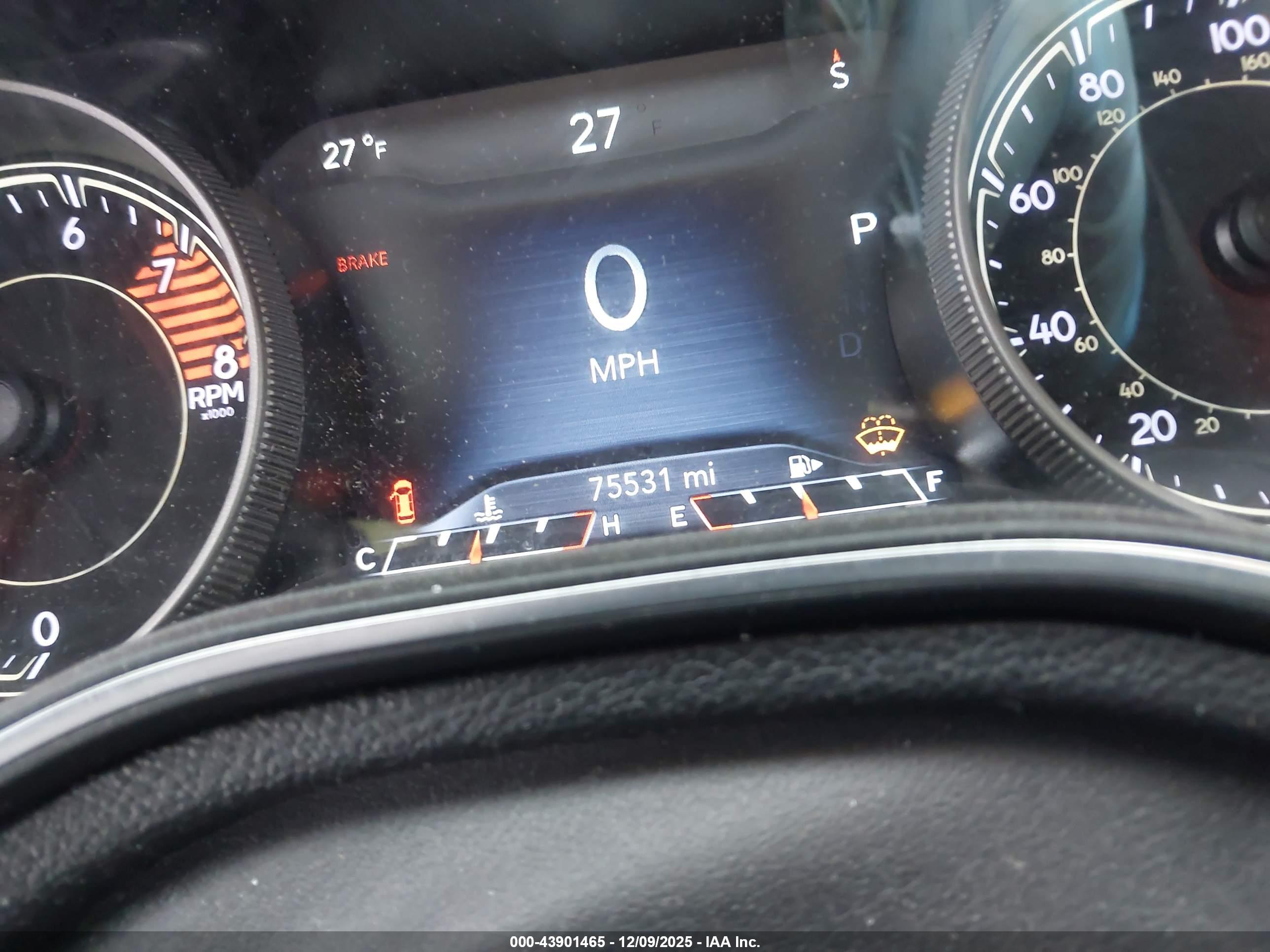 JEEP CHEROKEE image 7