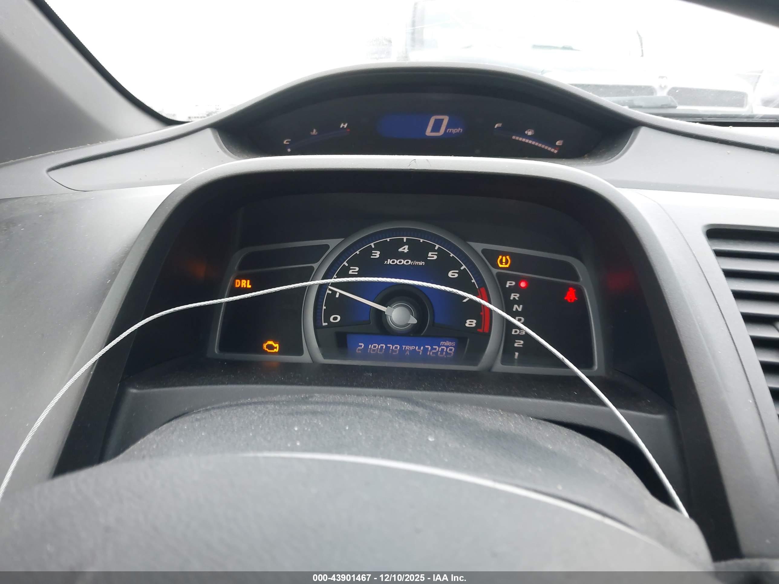HONDA CIVIC image 7