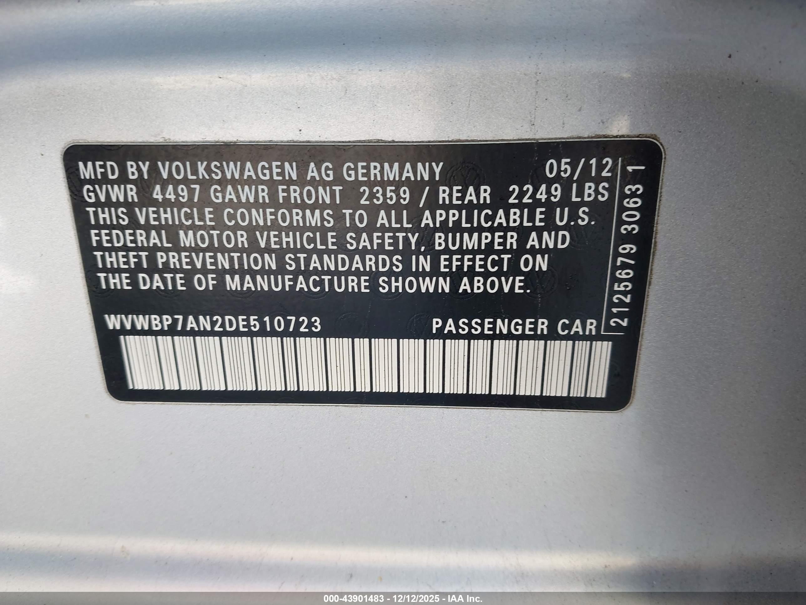 VOLKSWAGEN CC image 9