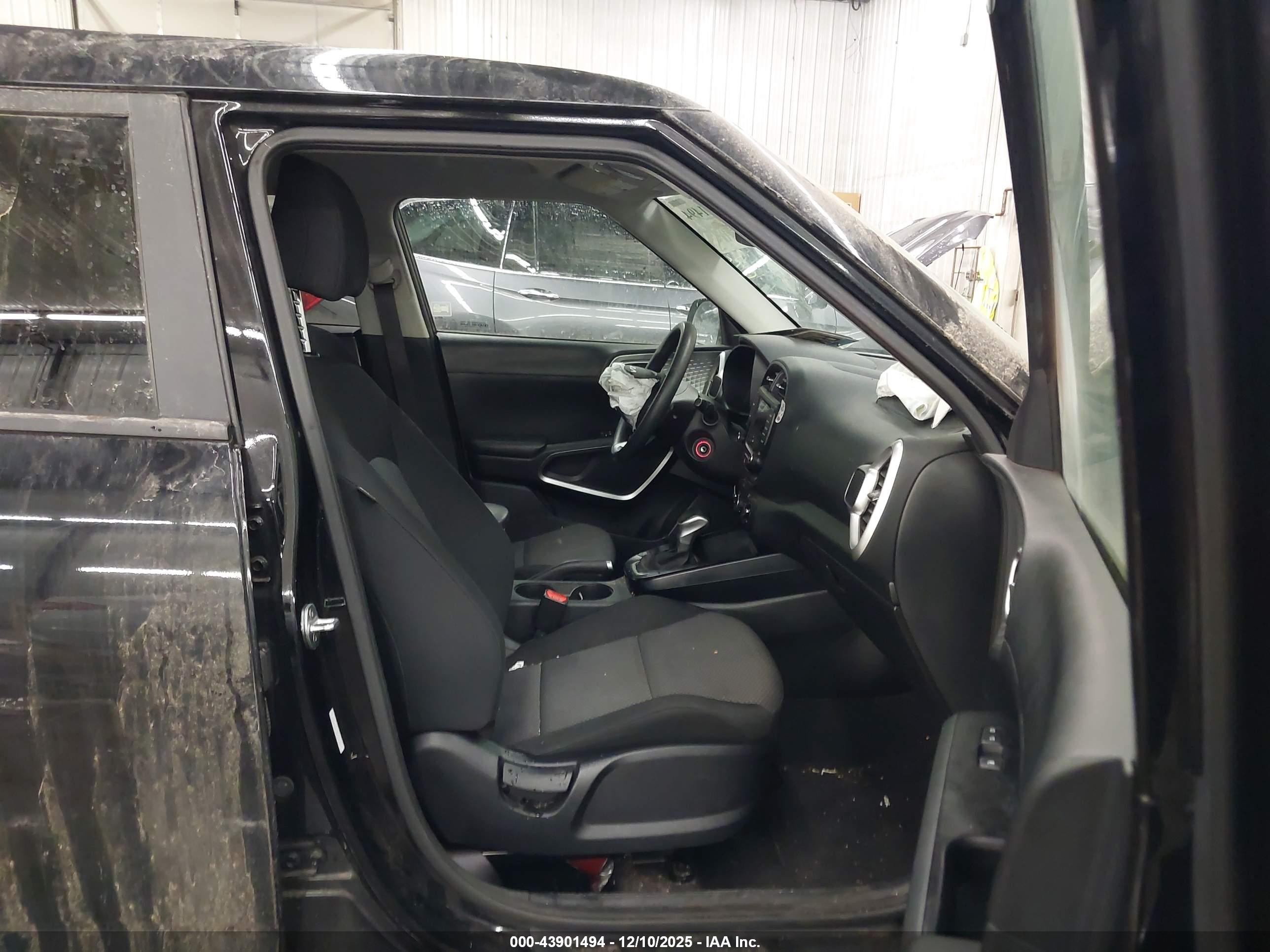 KIA SOUL image 5