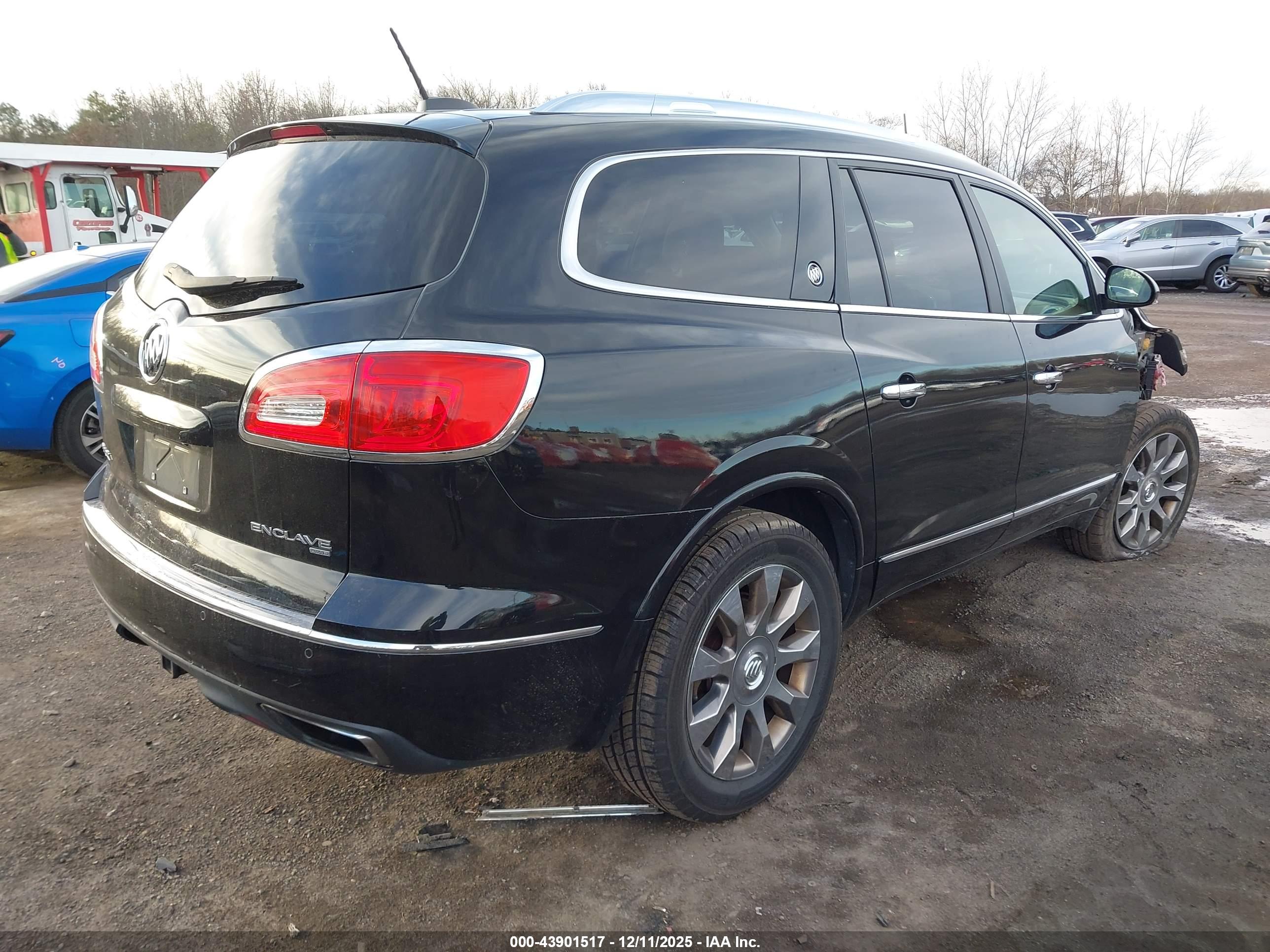 BUICK ENCLAVE image 4
