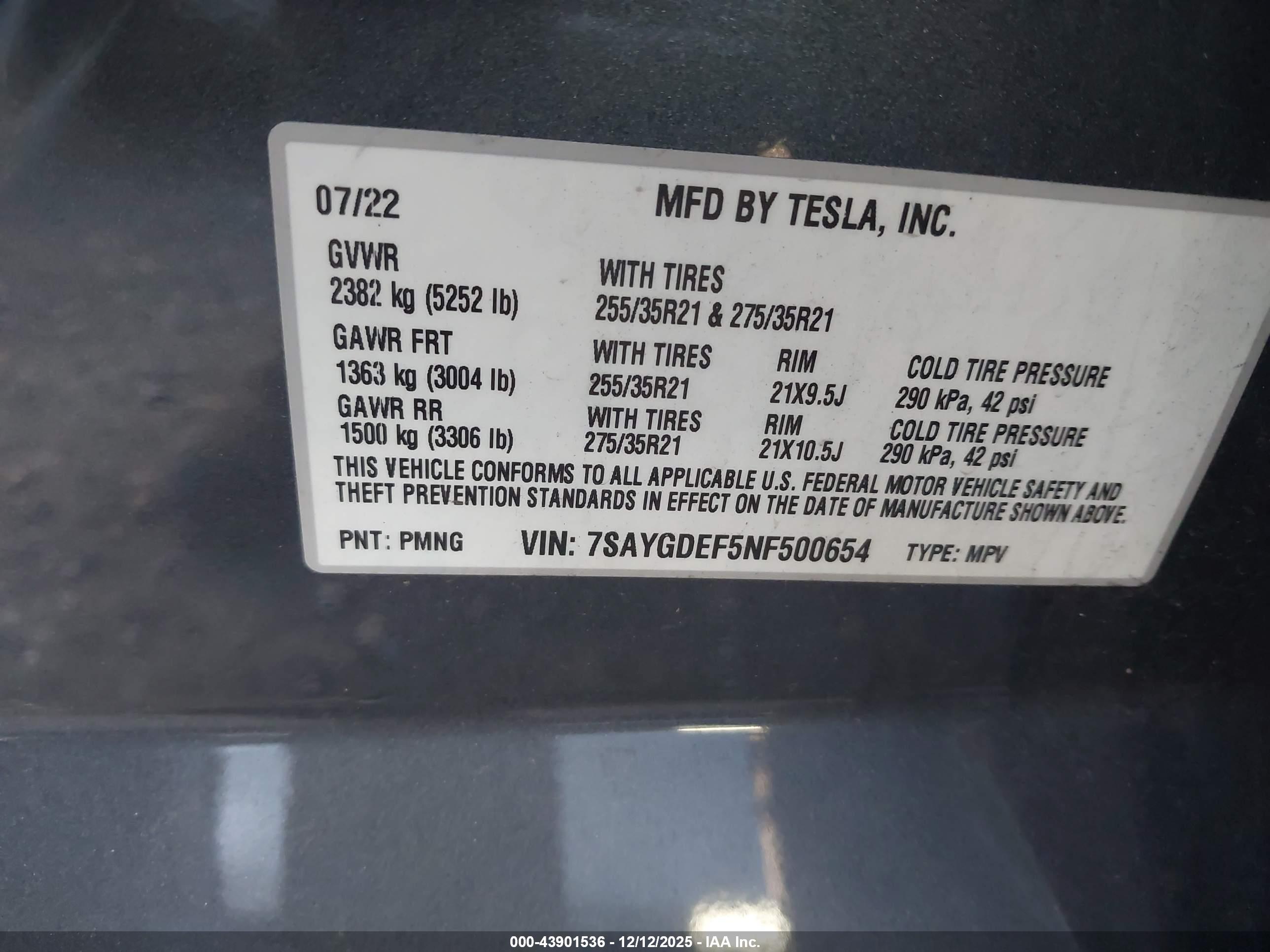 TESLA MODEL image 9