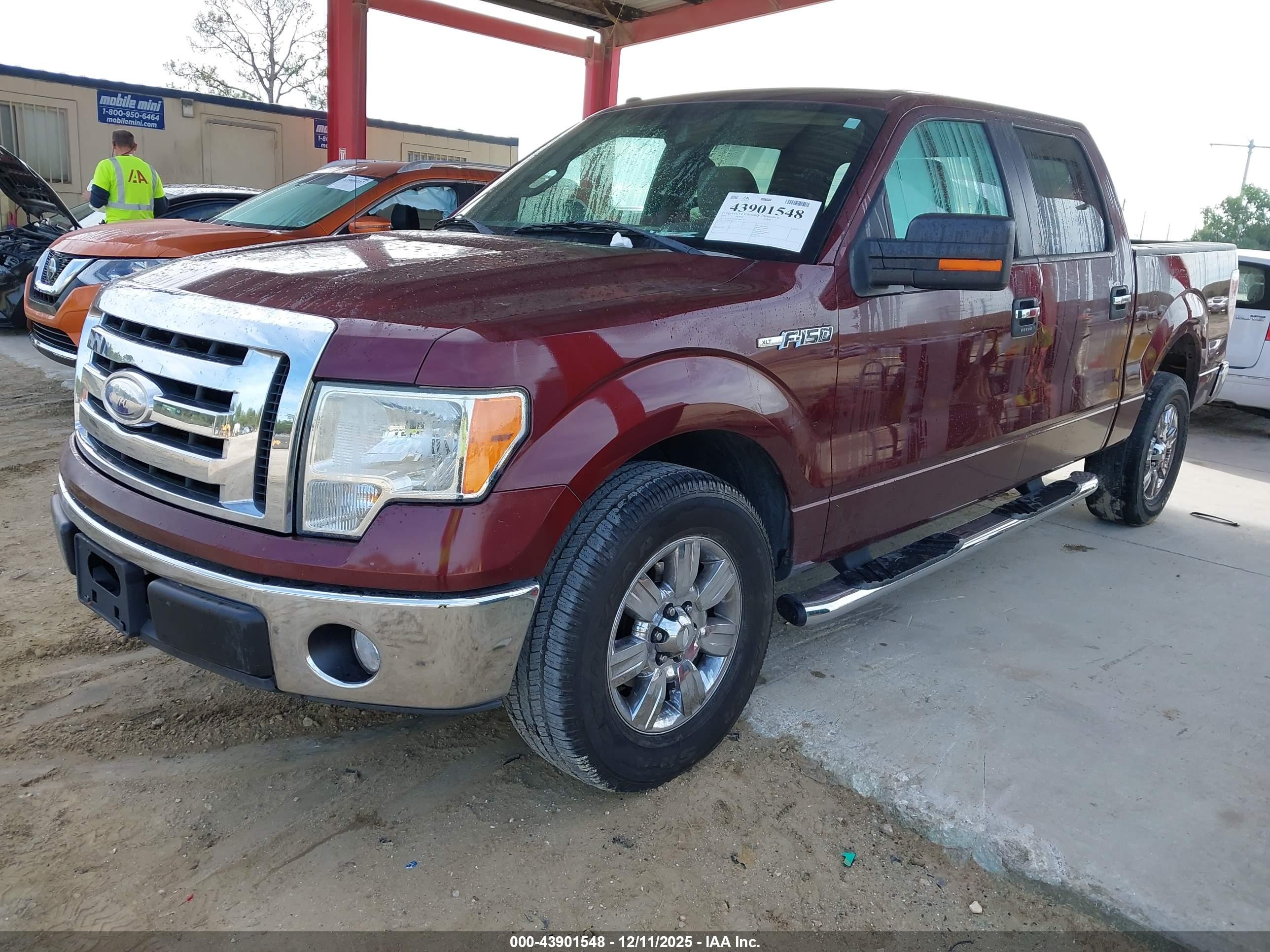 FORD F-150 image 2
