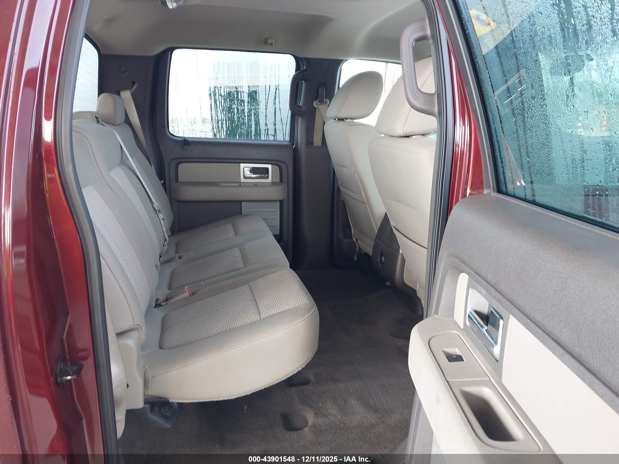 FORD F-150 image 8