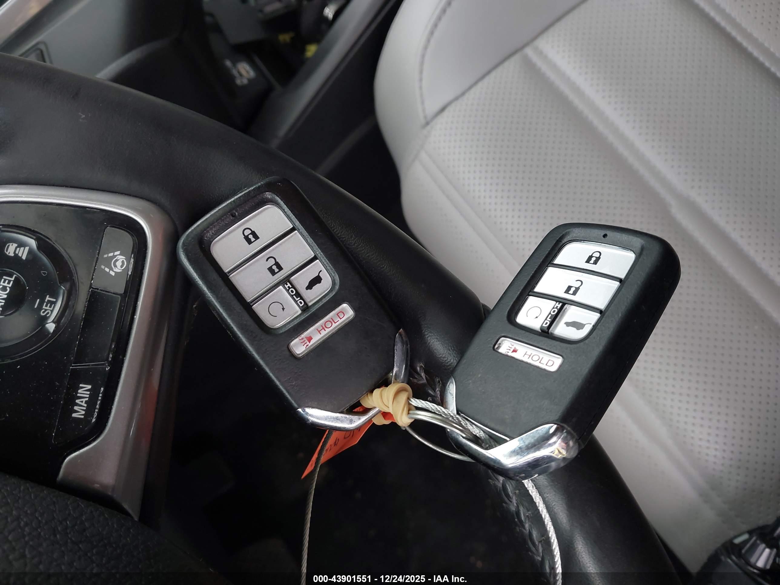 HONDA CR-V image 11