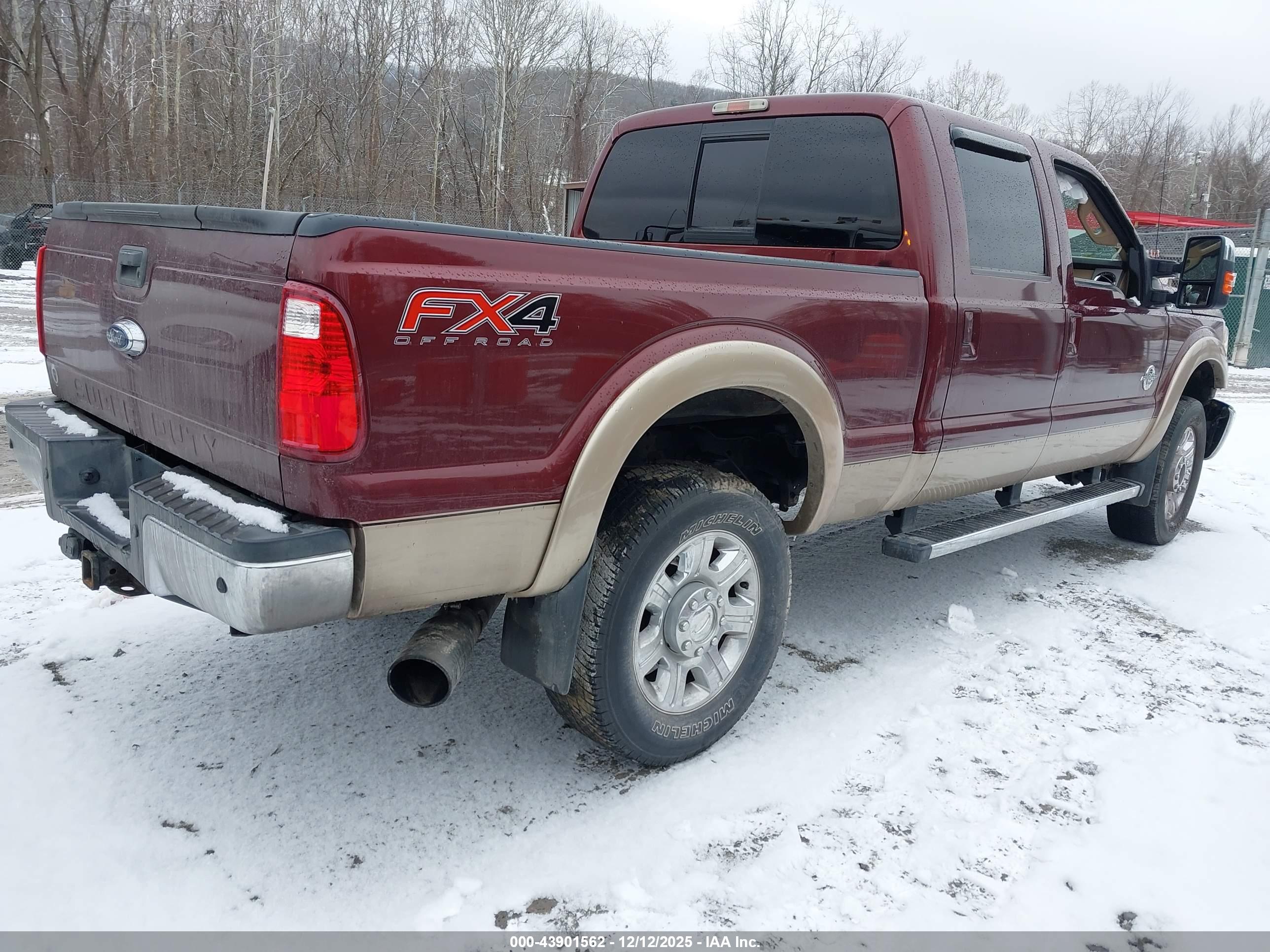 FORD F-350 image 4