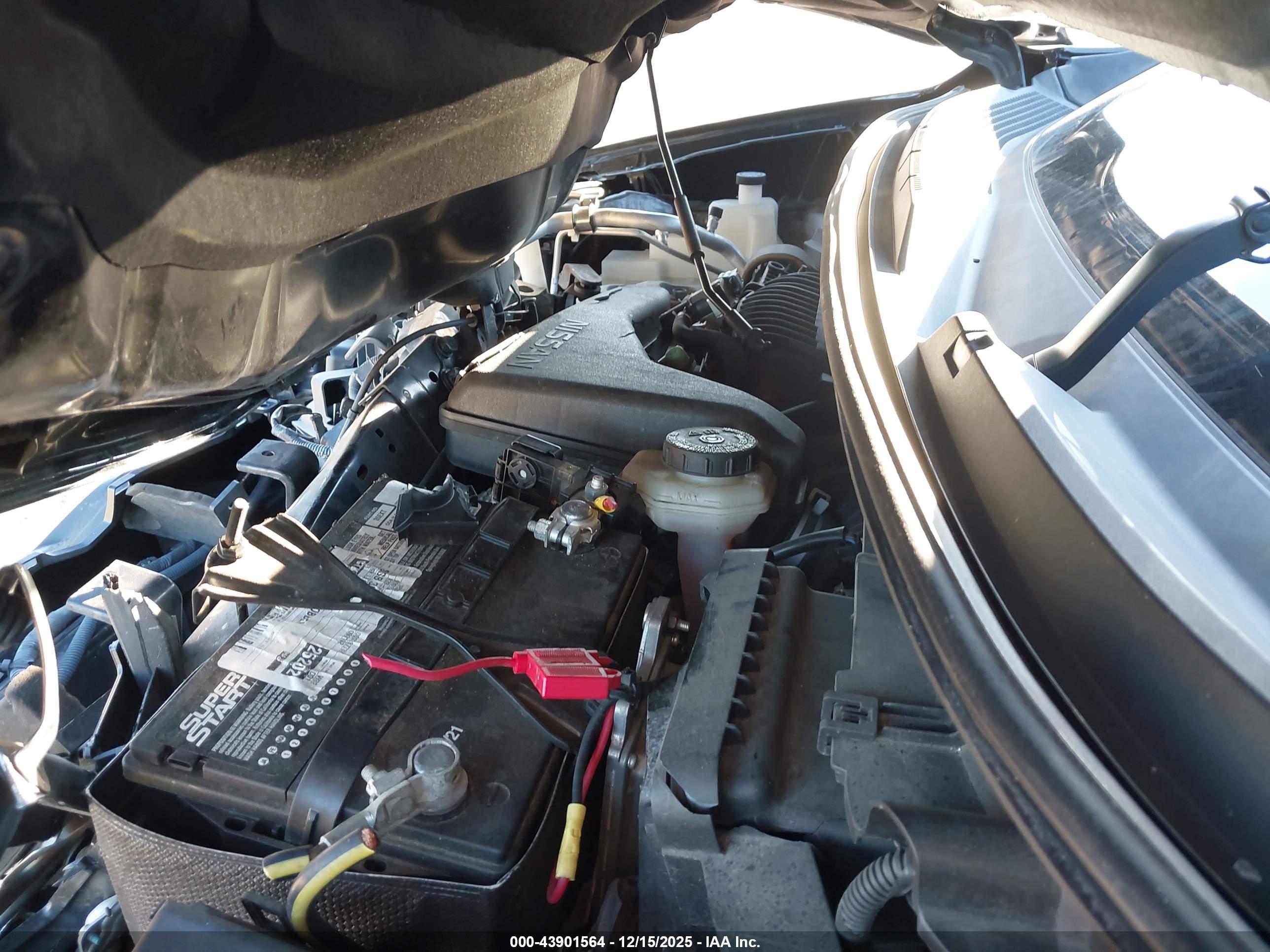 NISSAN ROGUE image 10