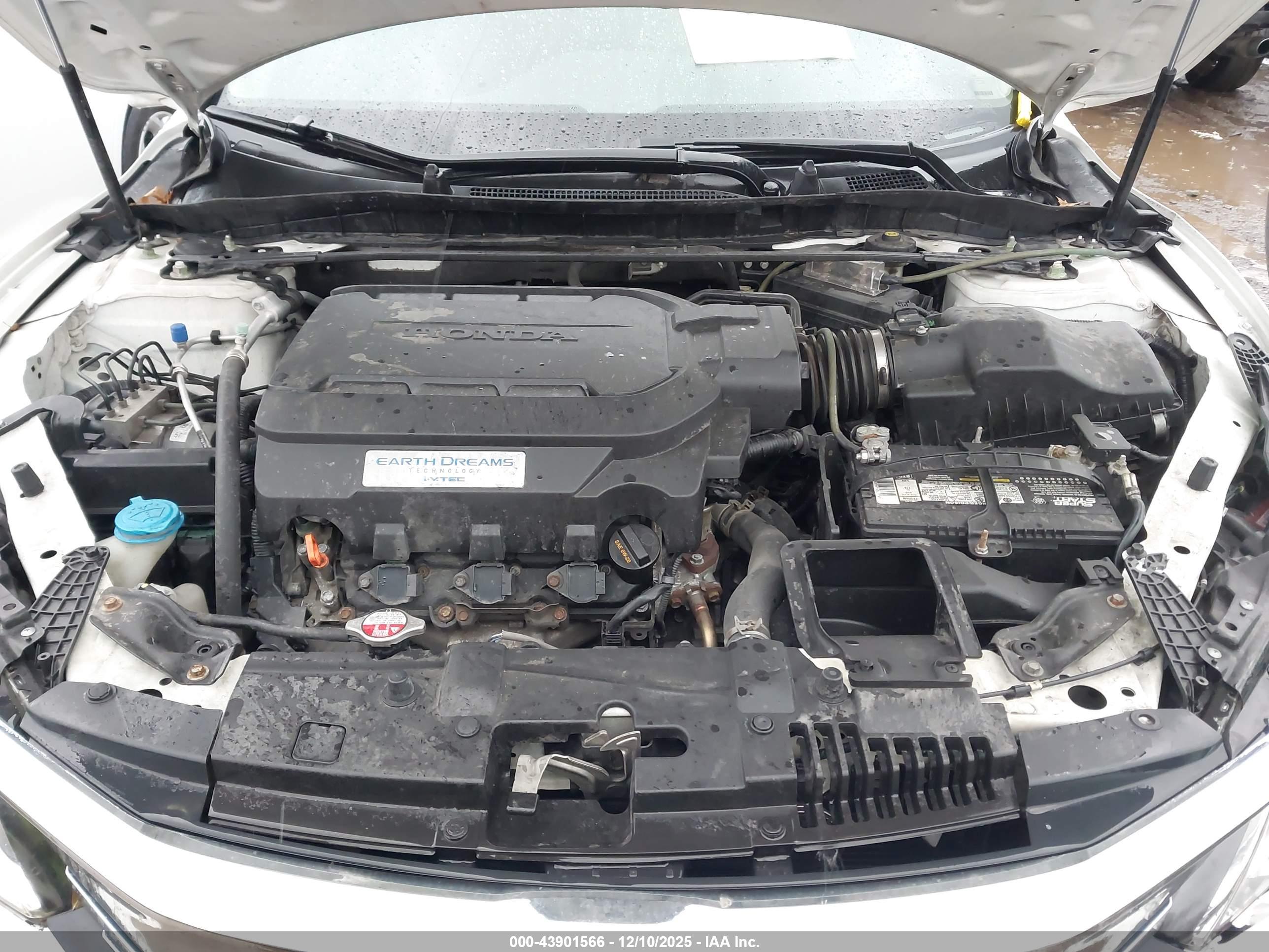 HONDA ACCORD image 10