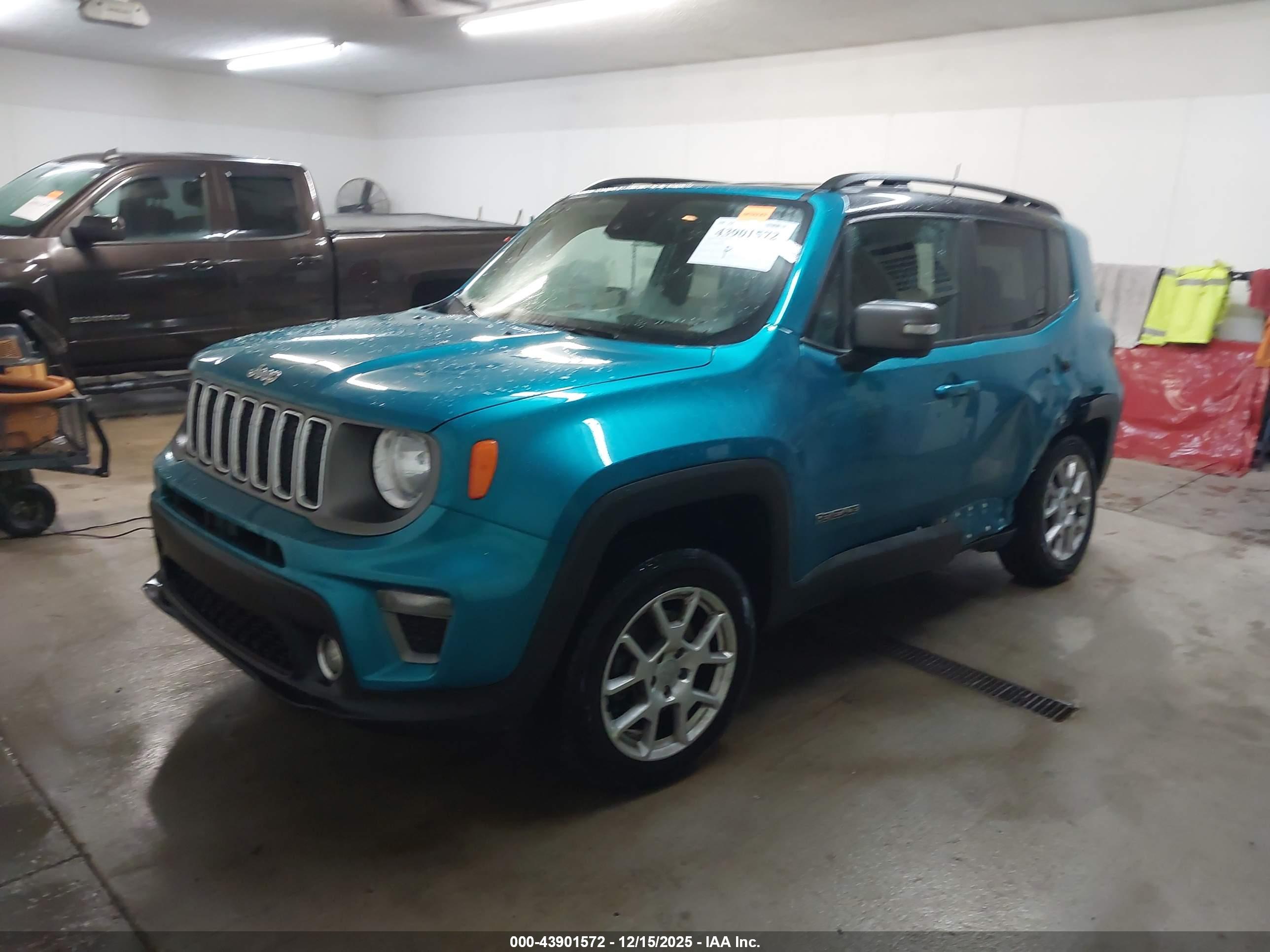 JEEP RENEGADE image 2