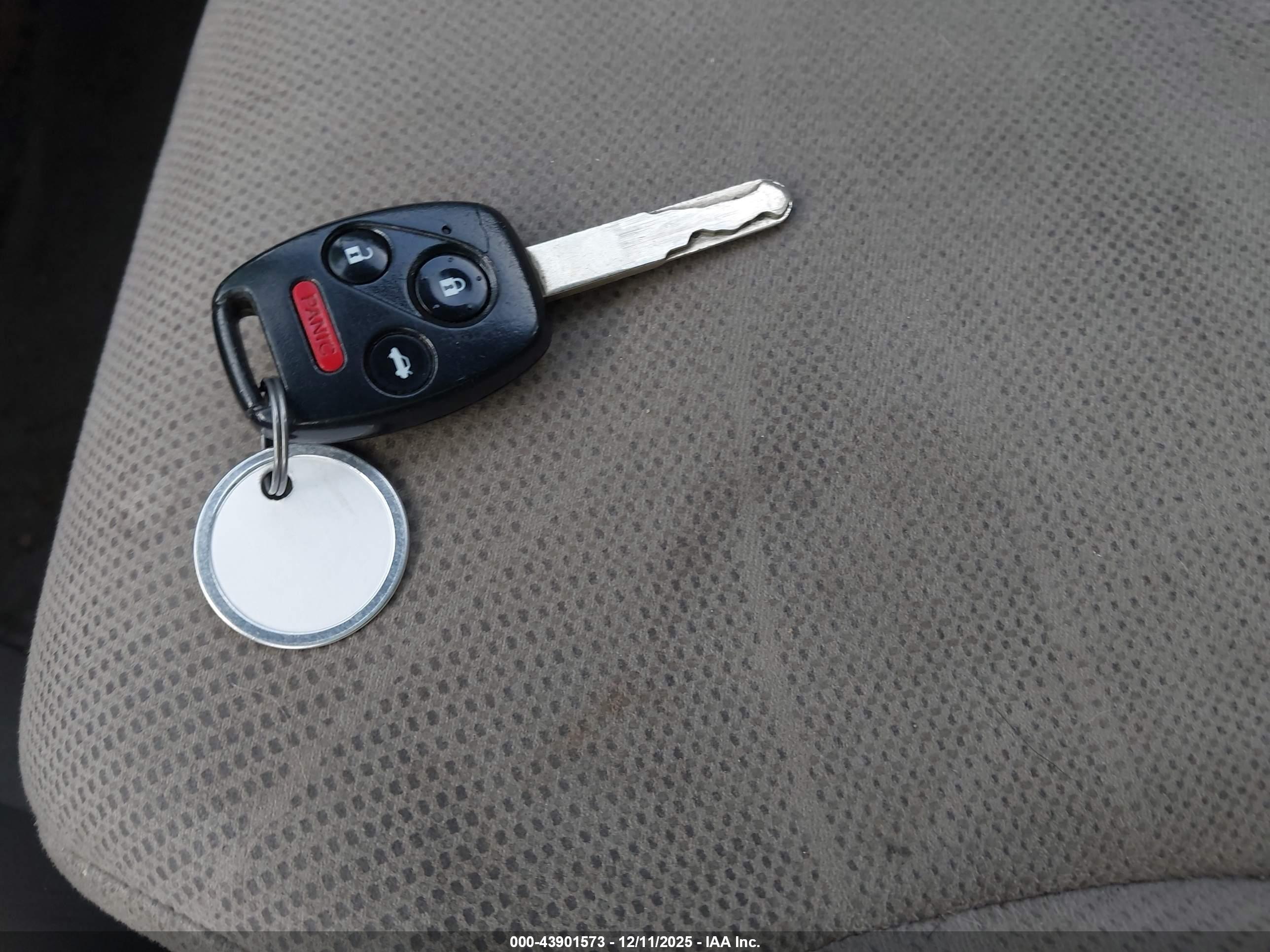 HONDA CIVIC image 11