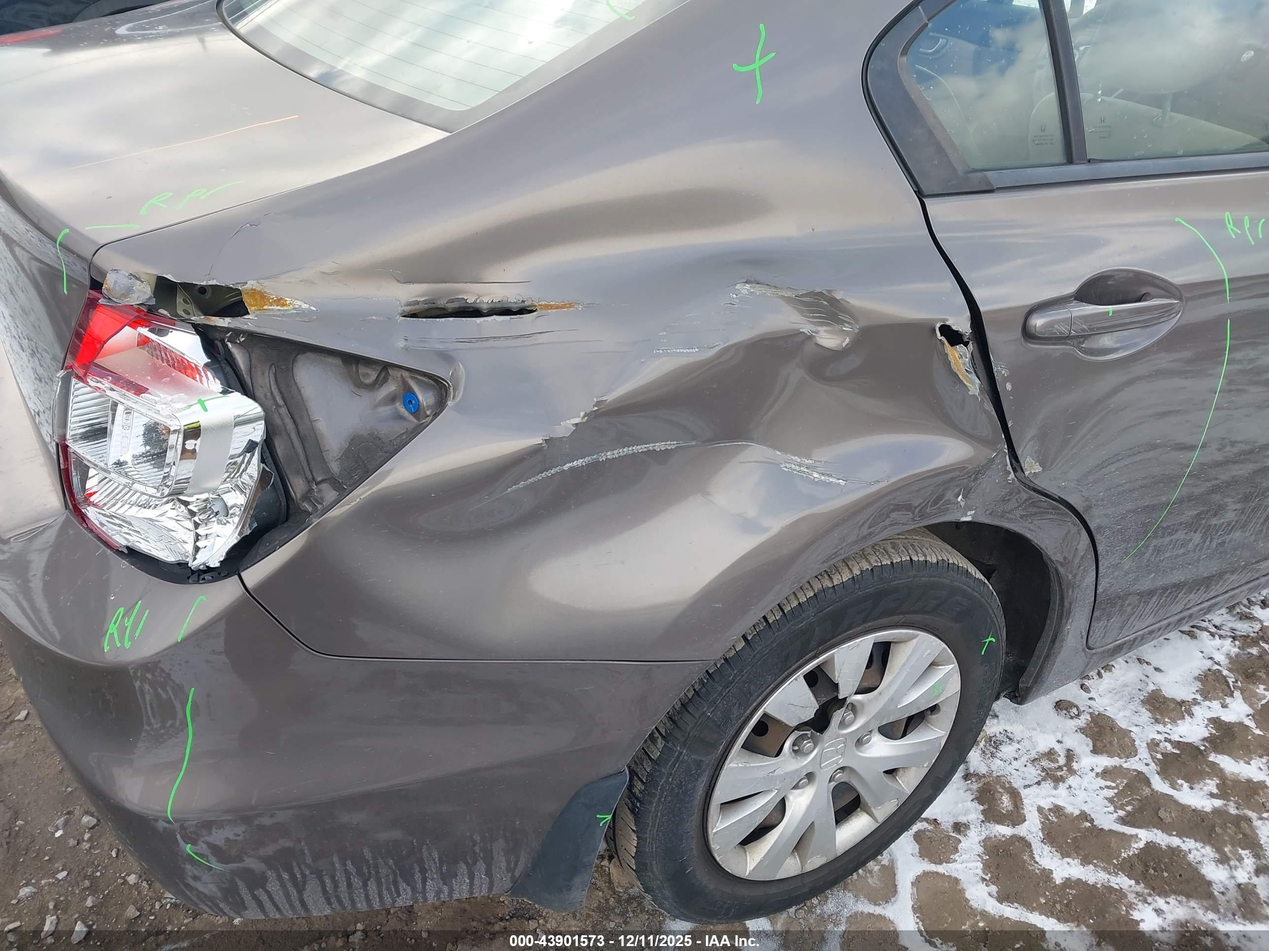 HONDA CIVIC image 6