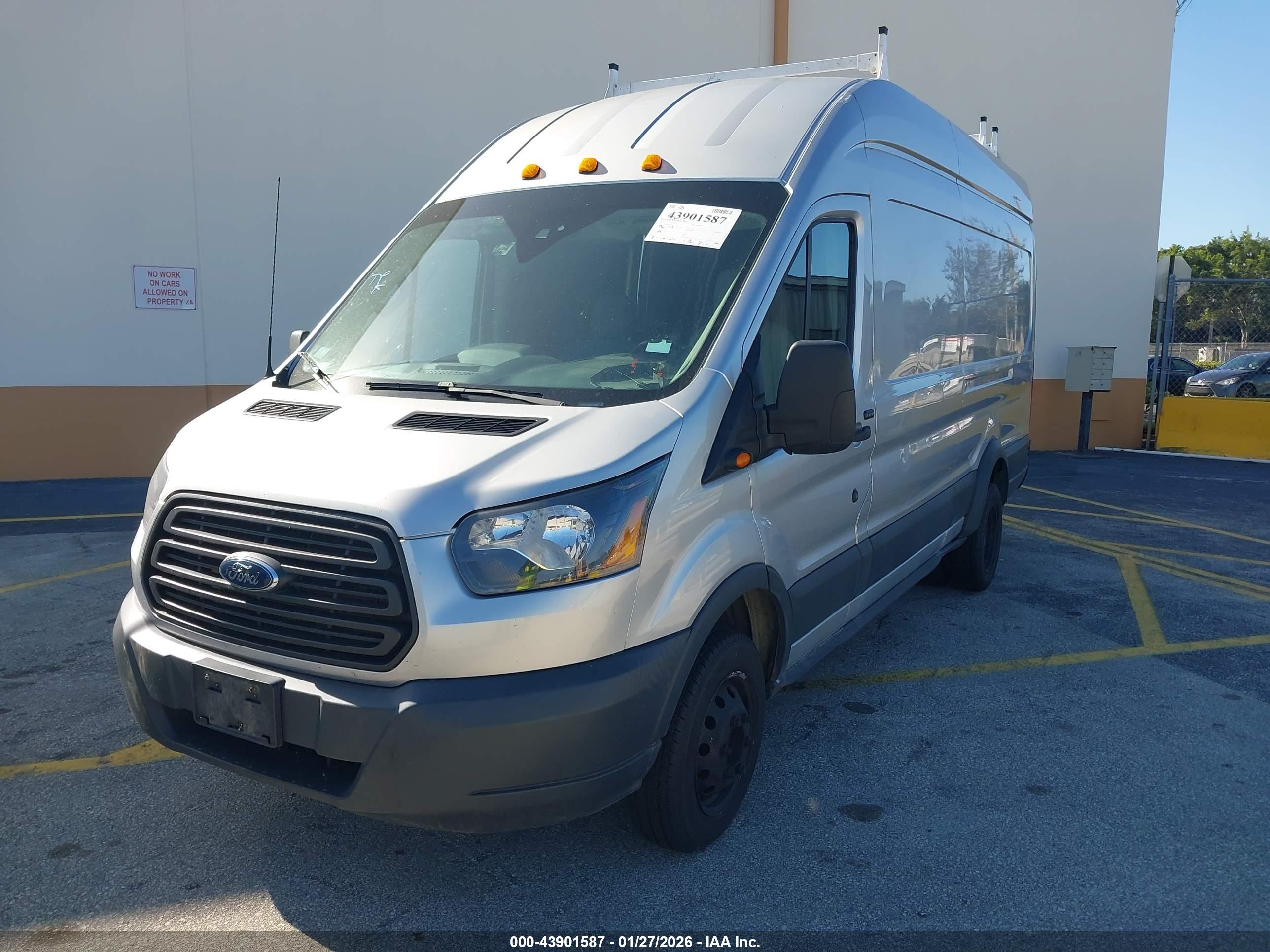 FORD TRANSIT-350 image 2
