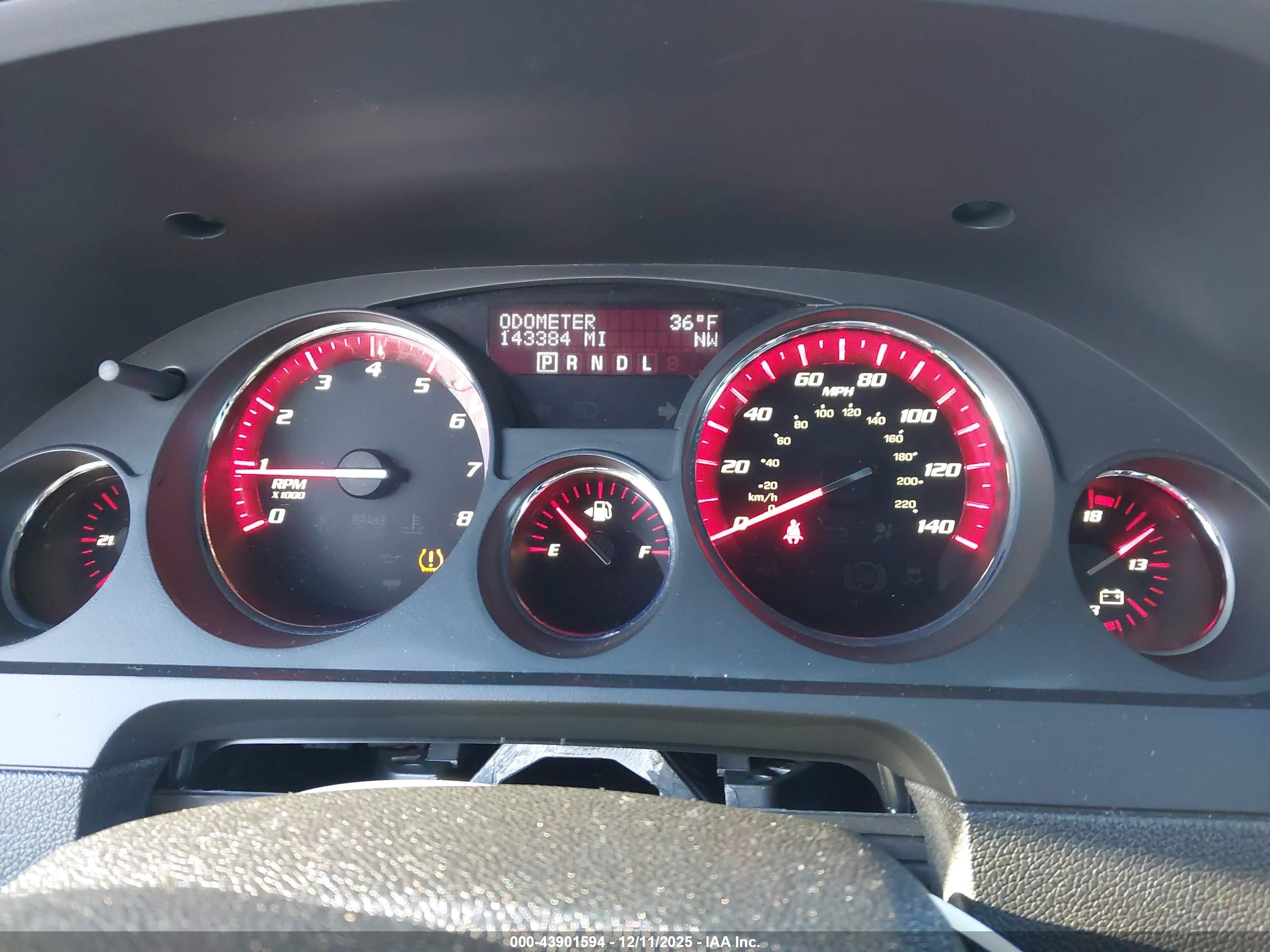 GMC ACADIA image 7
