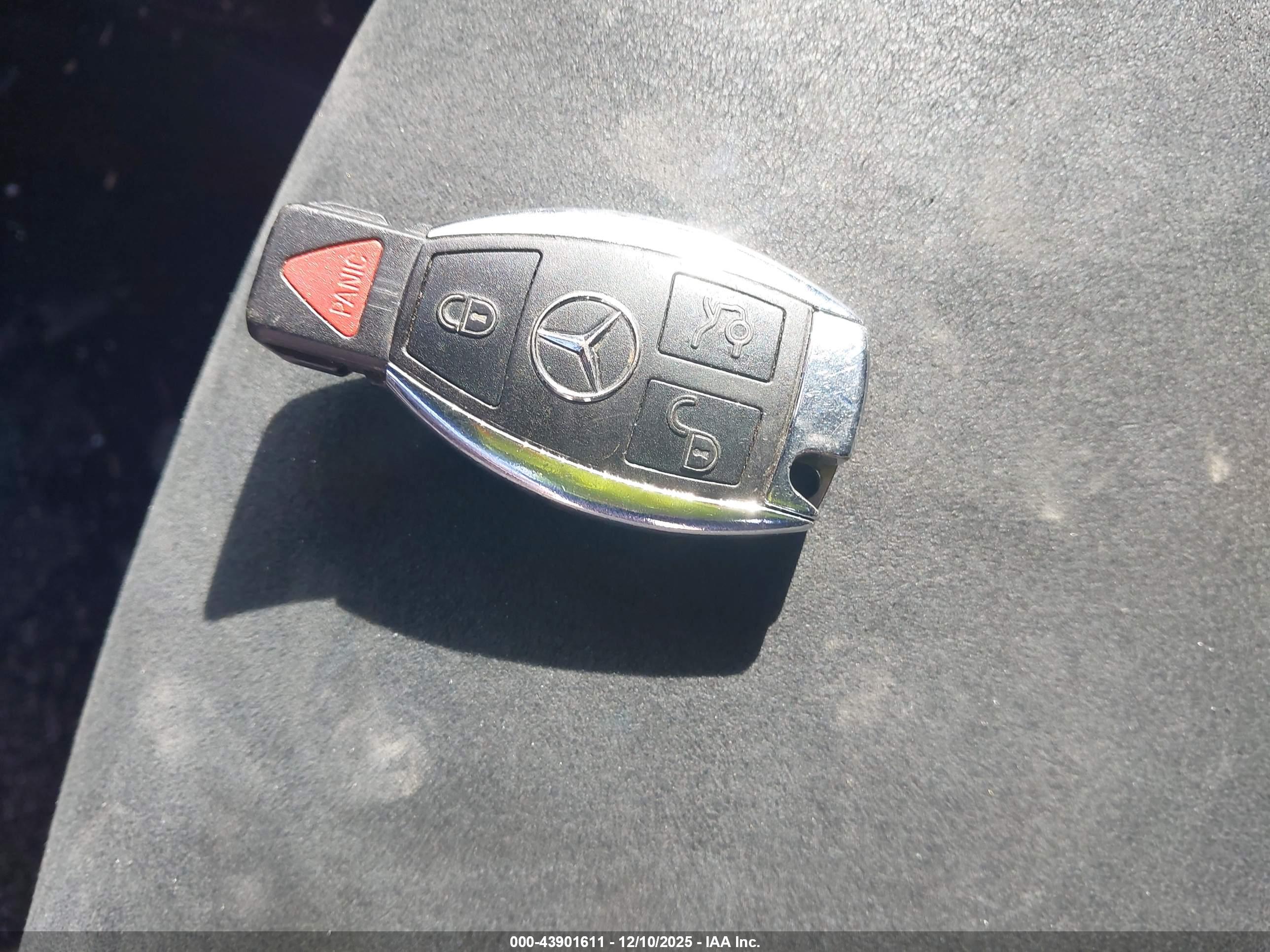 MERCEDES-BENZ CLA image 11