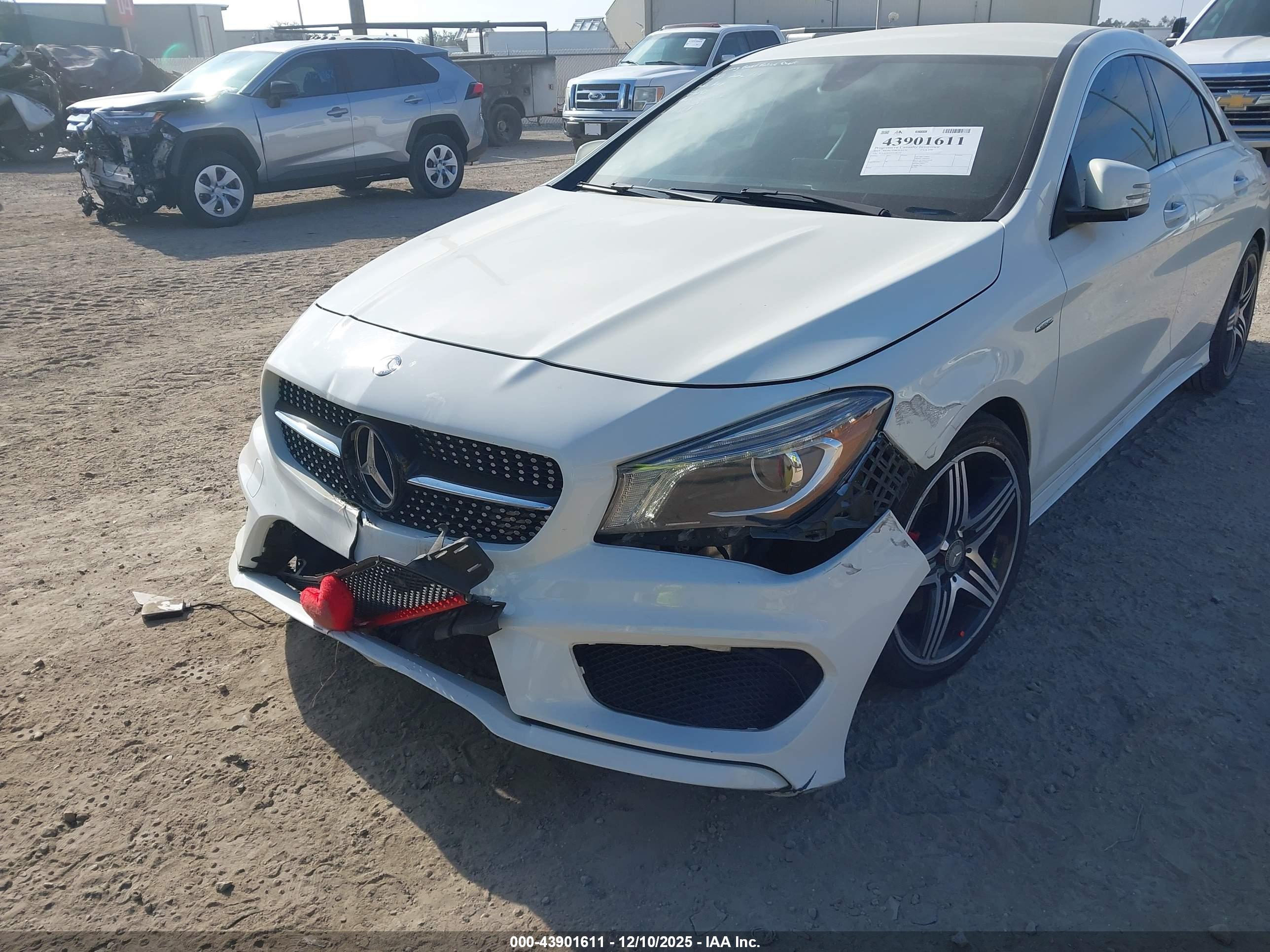 MERCEDES-BENZ CLA image 6
