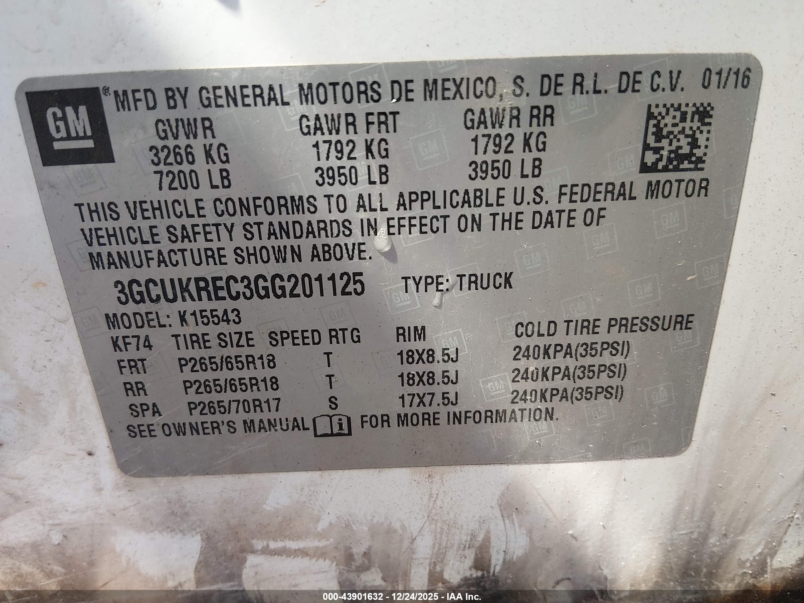 CHEVROLET SILVERADO image 9