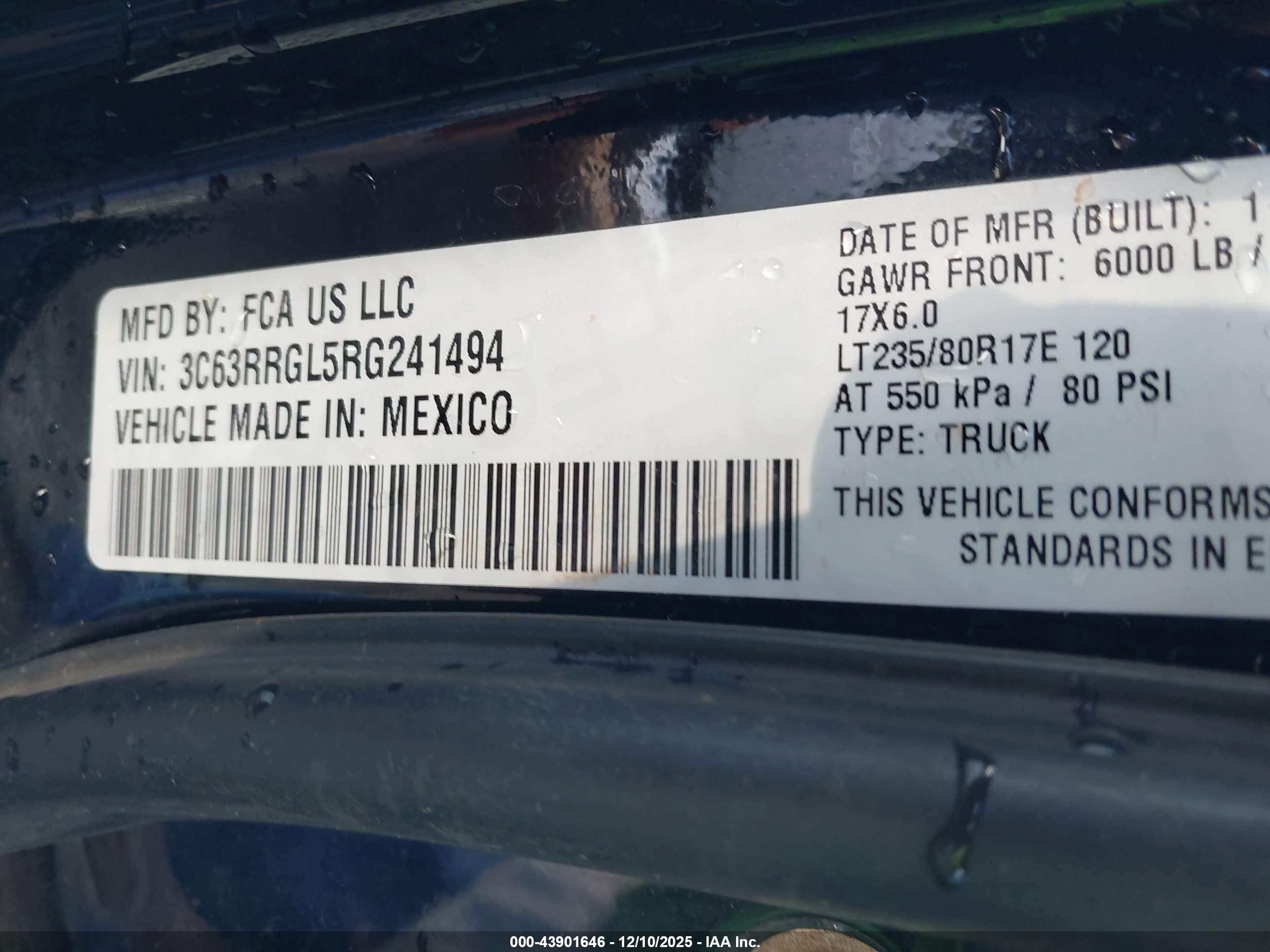 RAM 3500 image 9