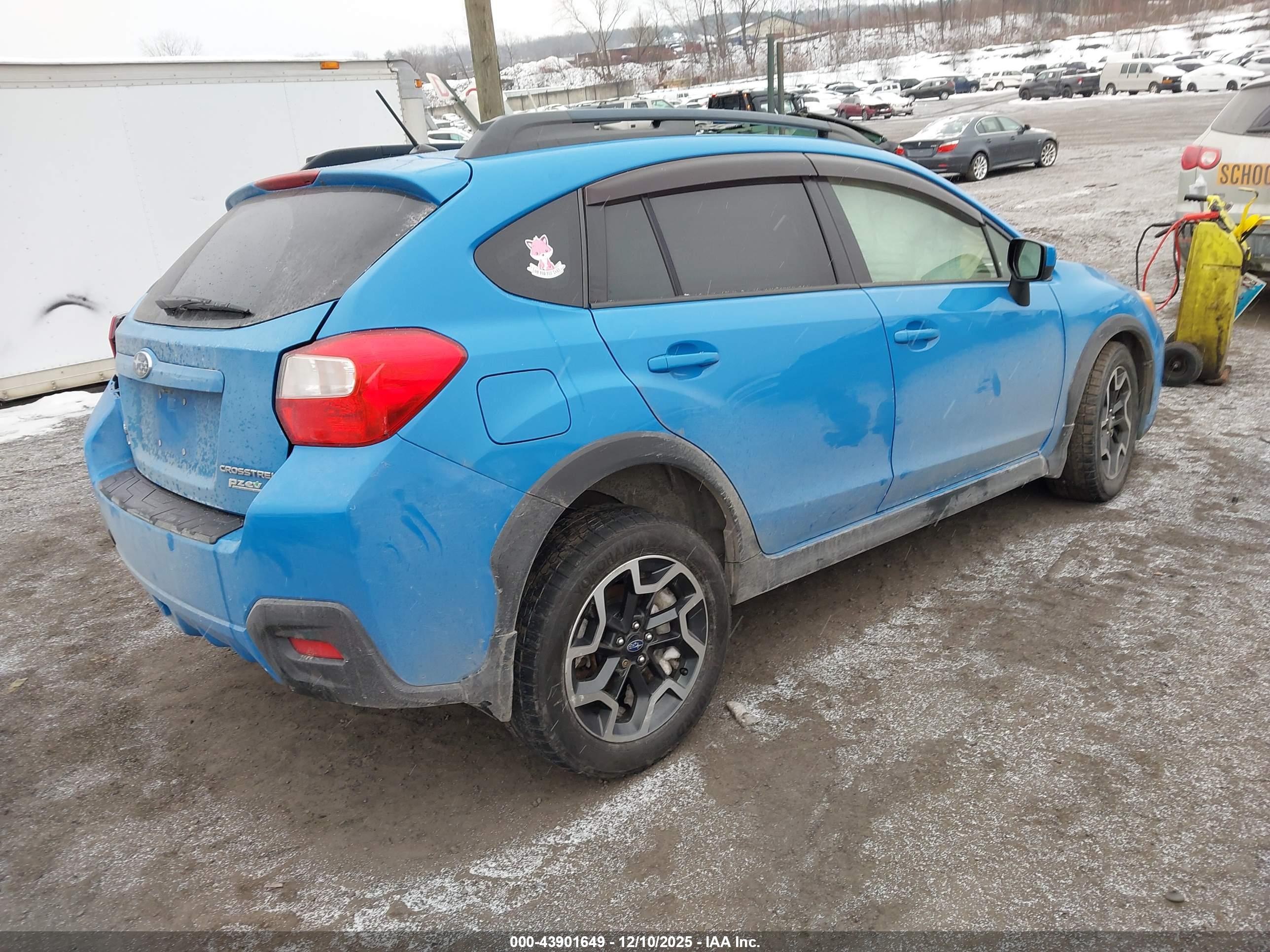 SUBARU CROSSTREK image 4