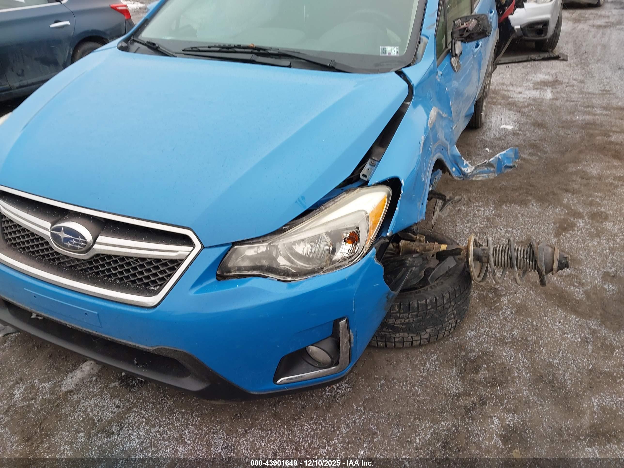 SUBARU CROSSTREK image 6