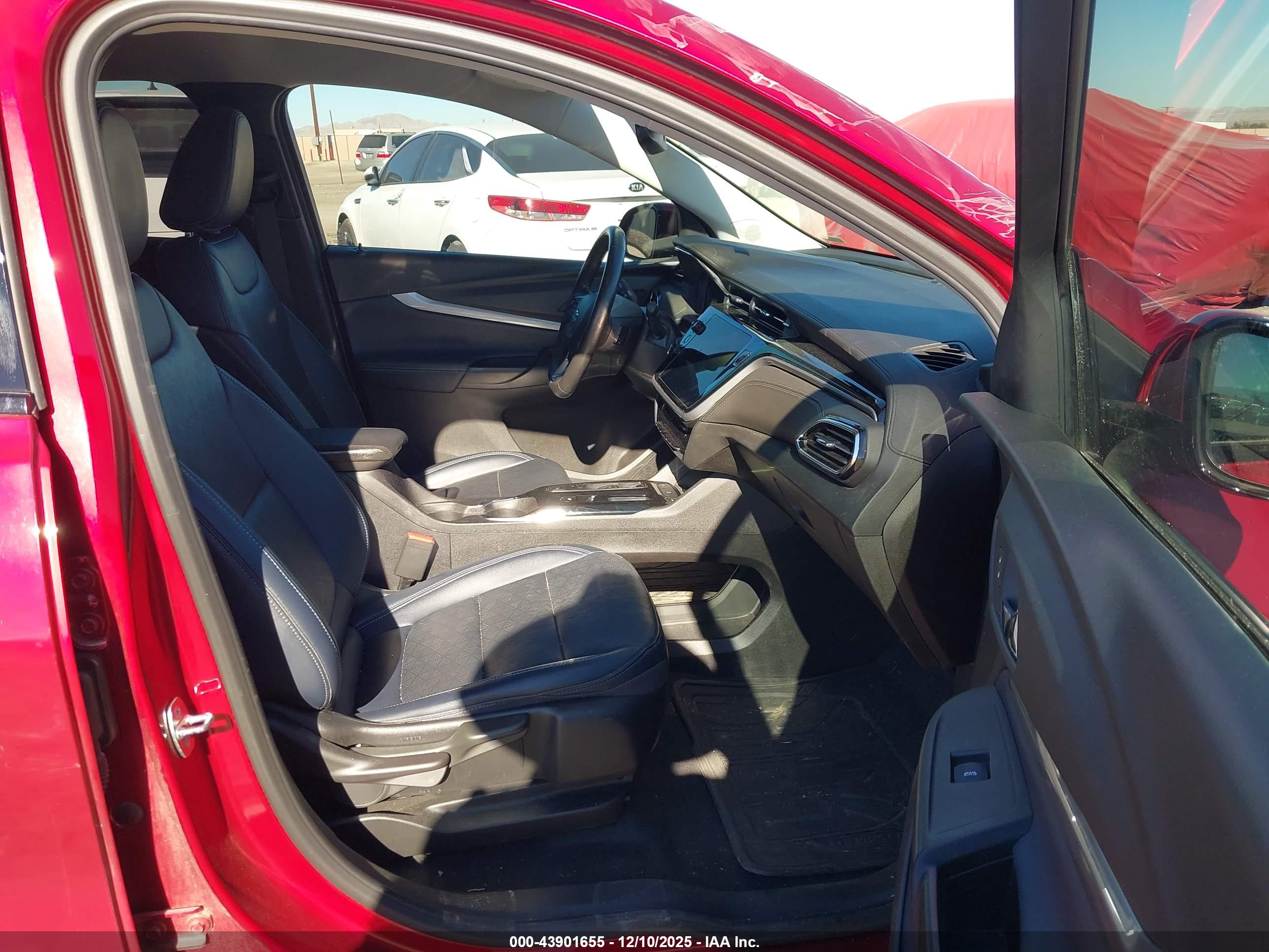 CHEVROLET BOLT image 5