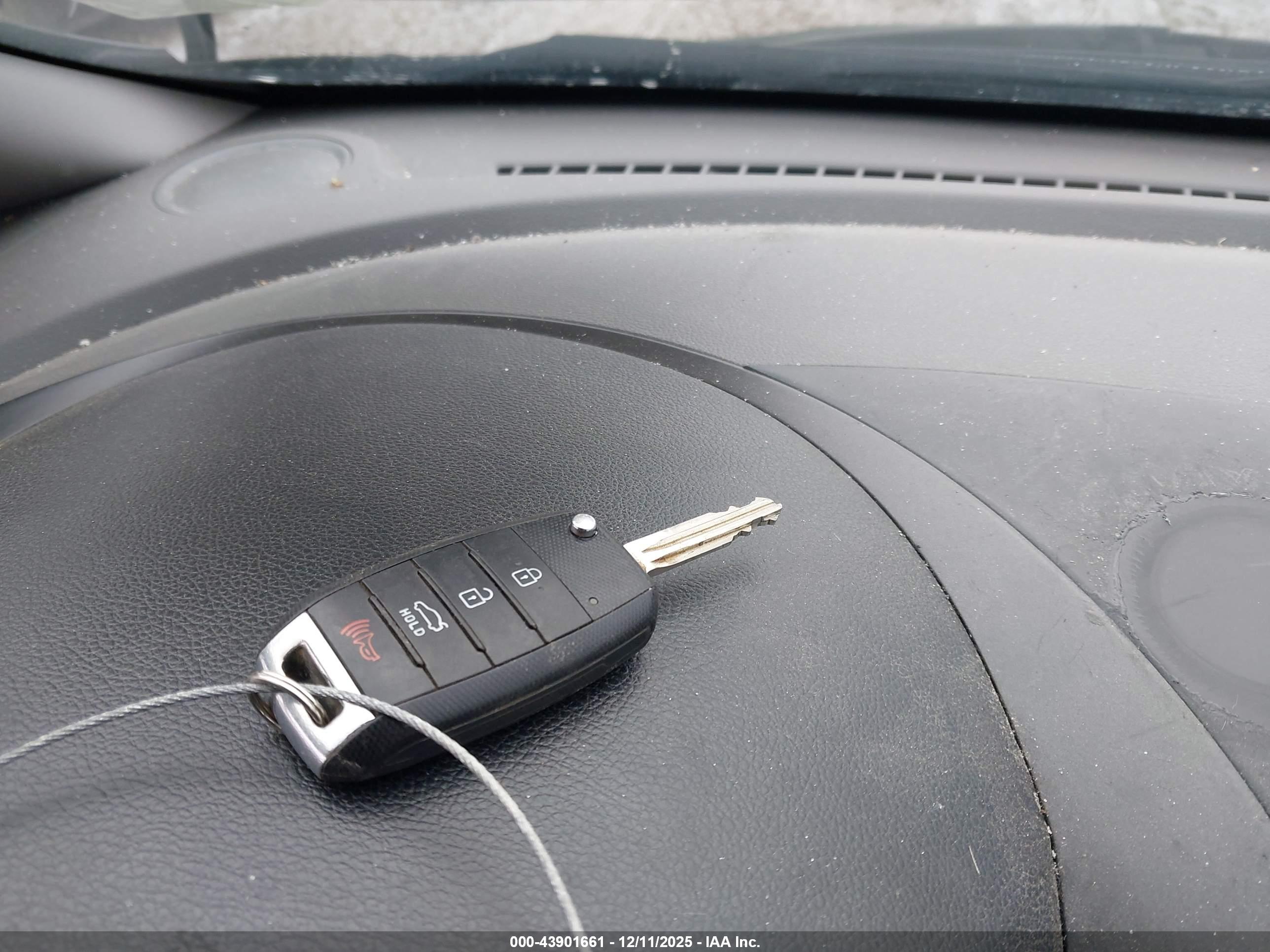 KIA FORTE image 11