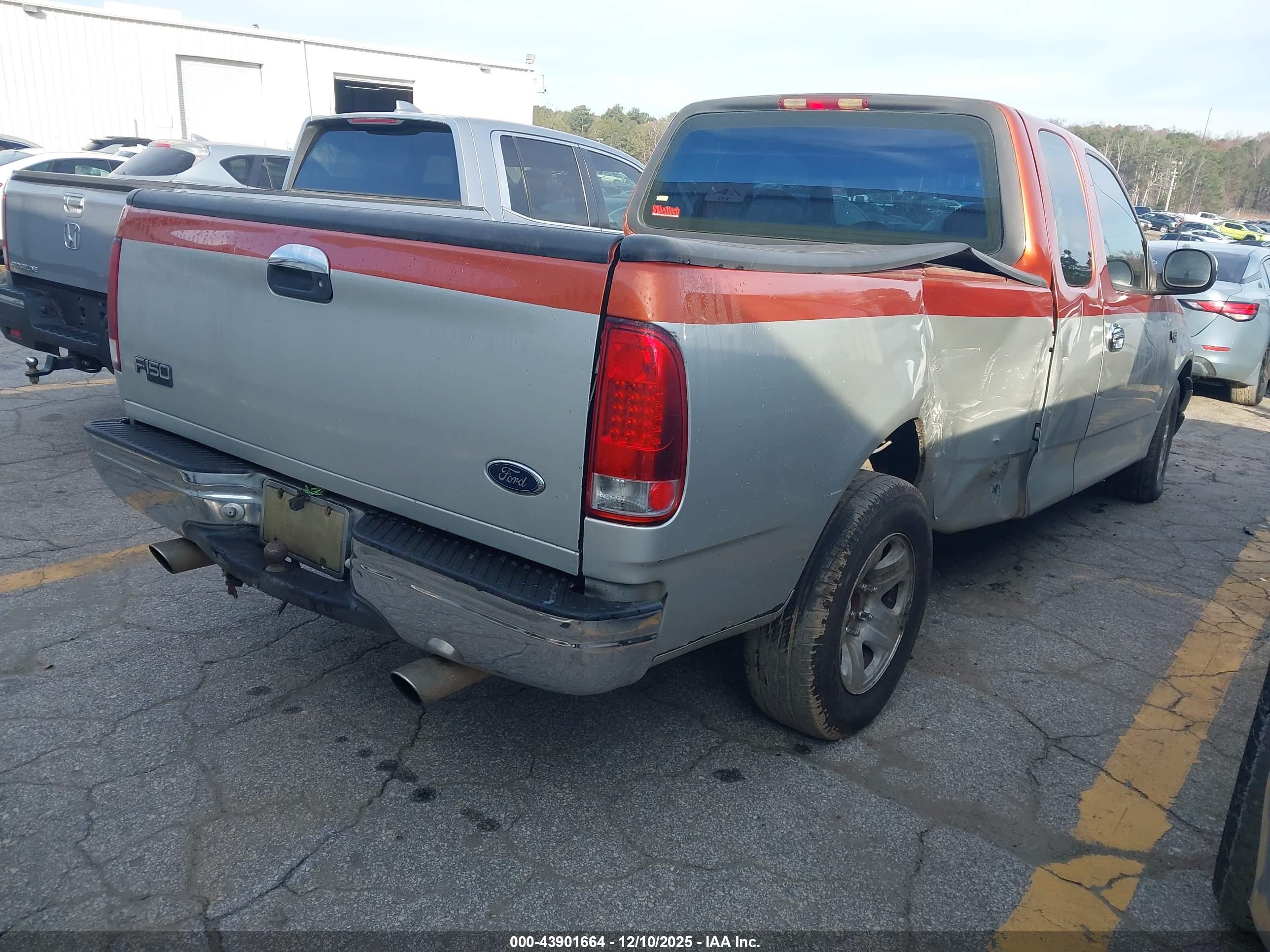 FORD F-150 image 4