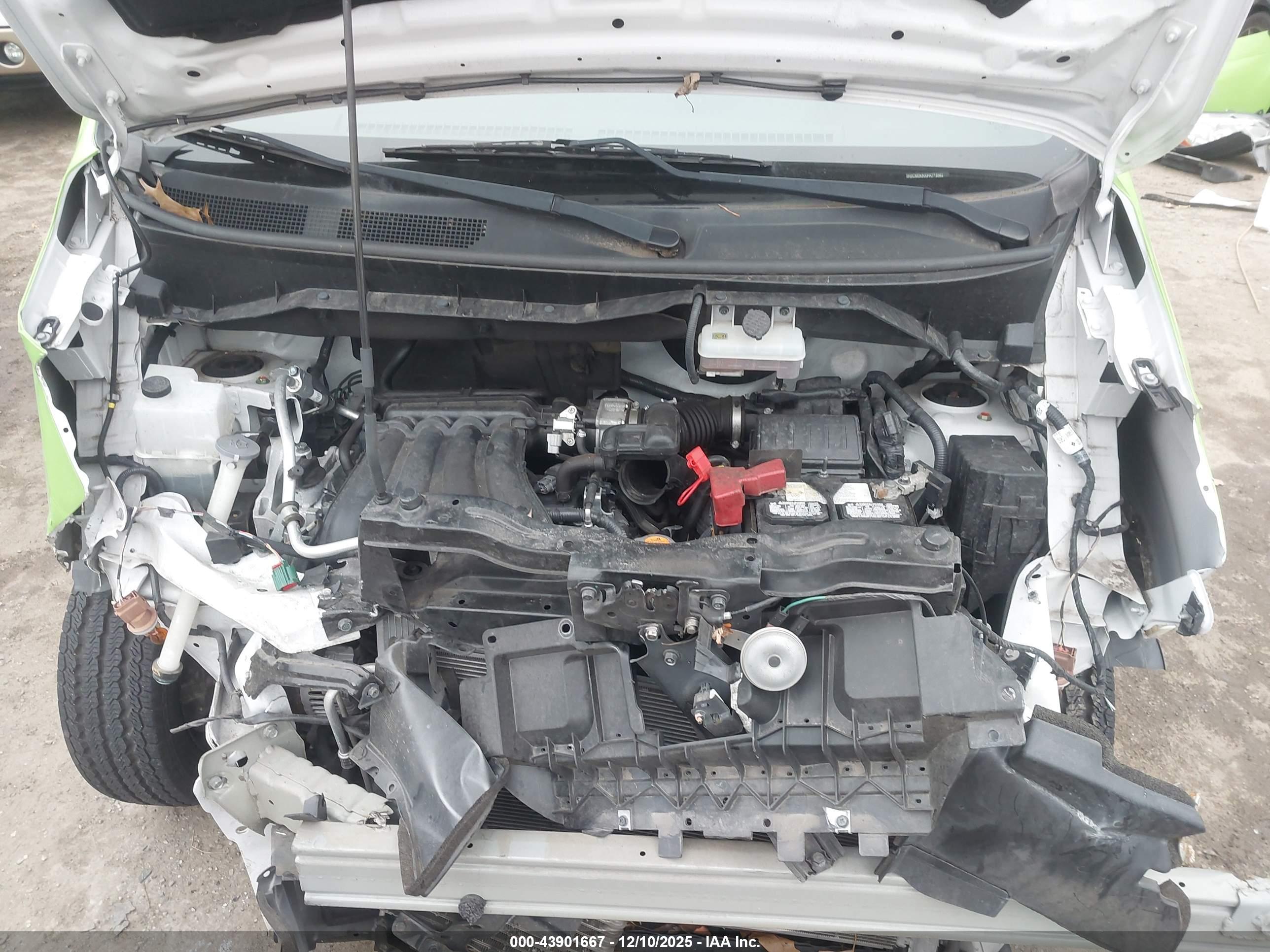 NISSAN NV200 image 10