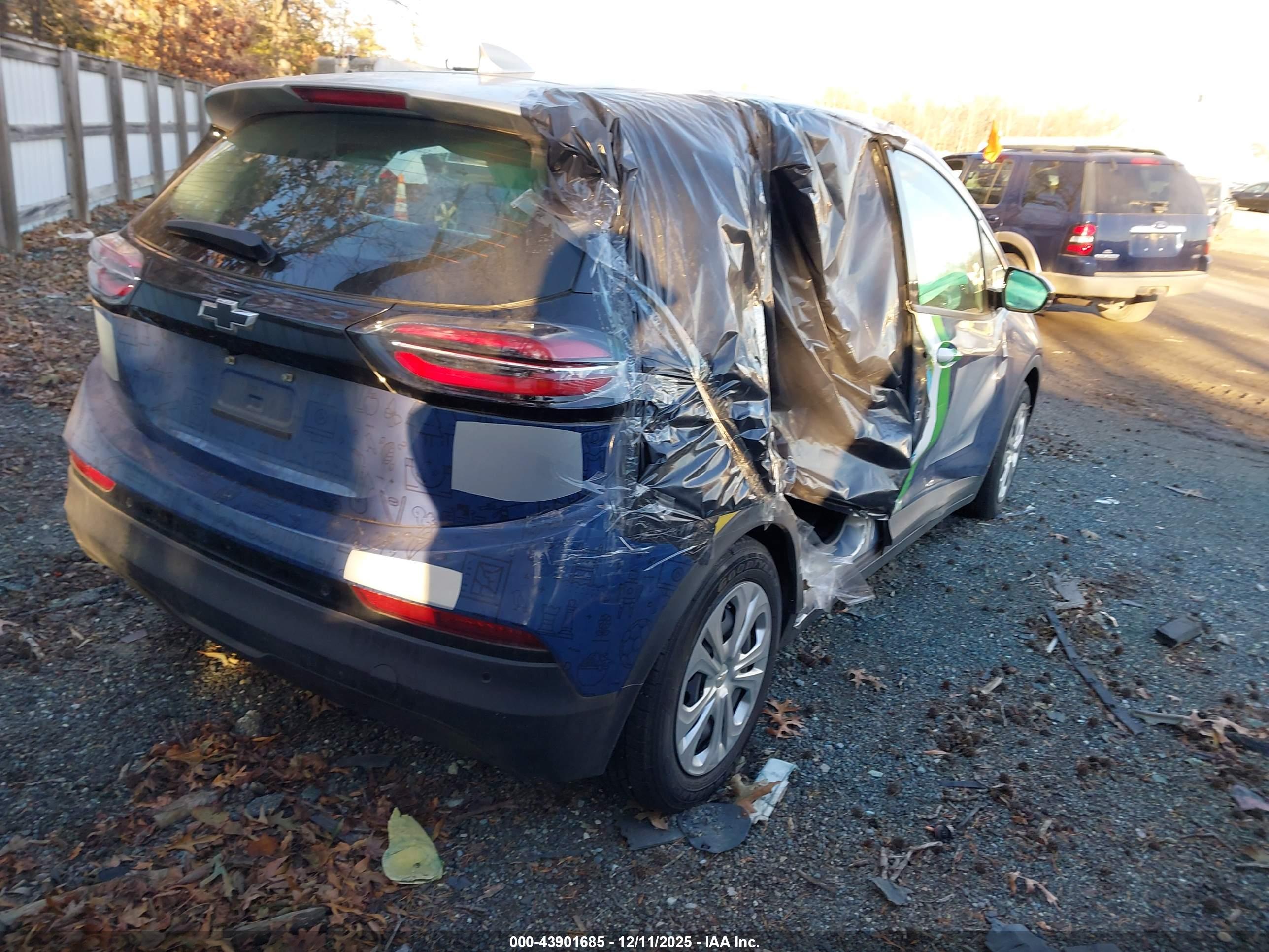 CHEVROLET BOLT image 4