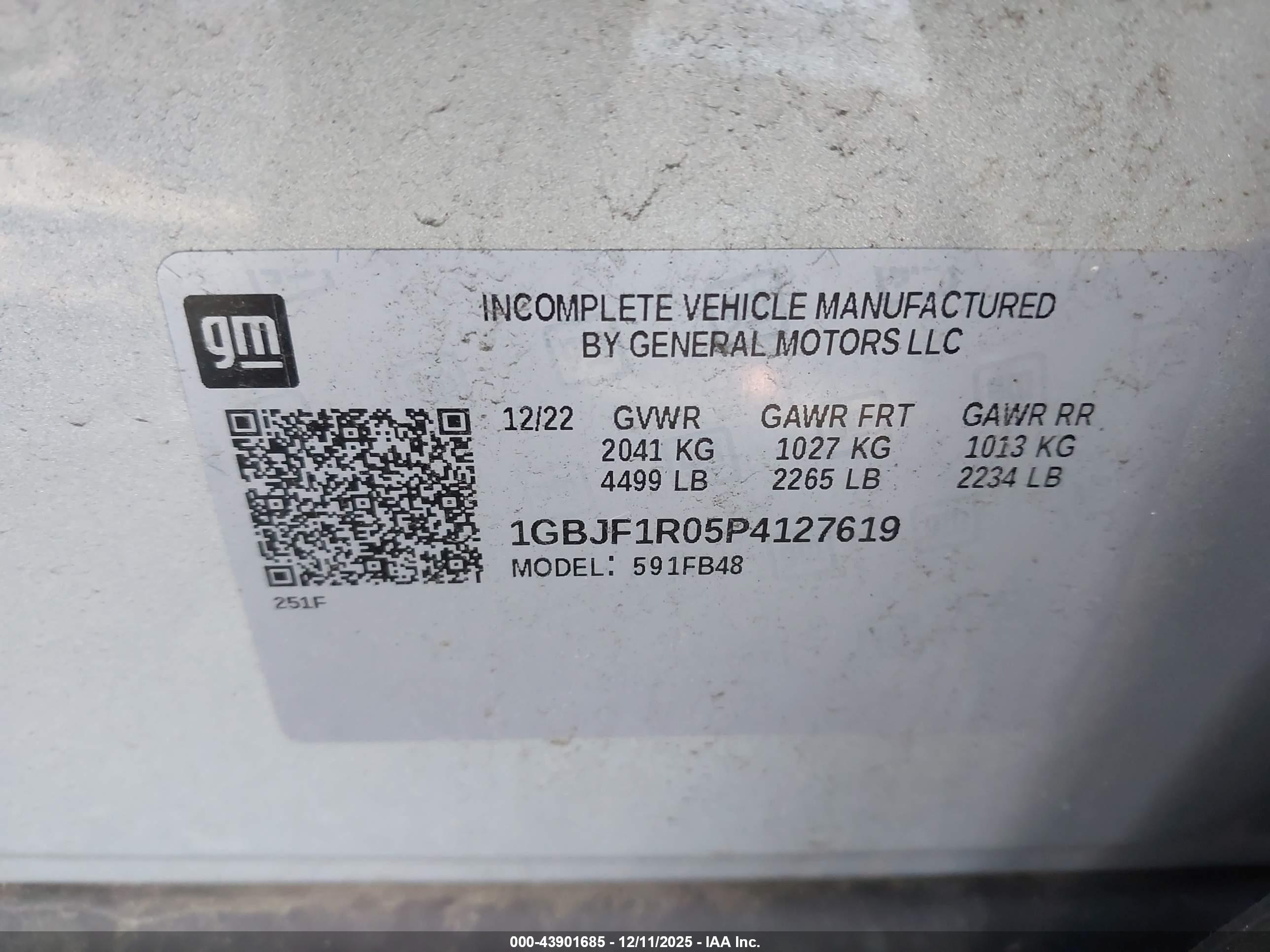 CHEVROLET BOLT image 9