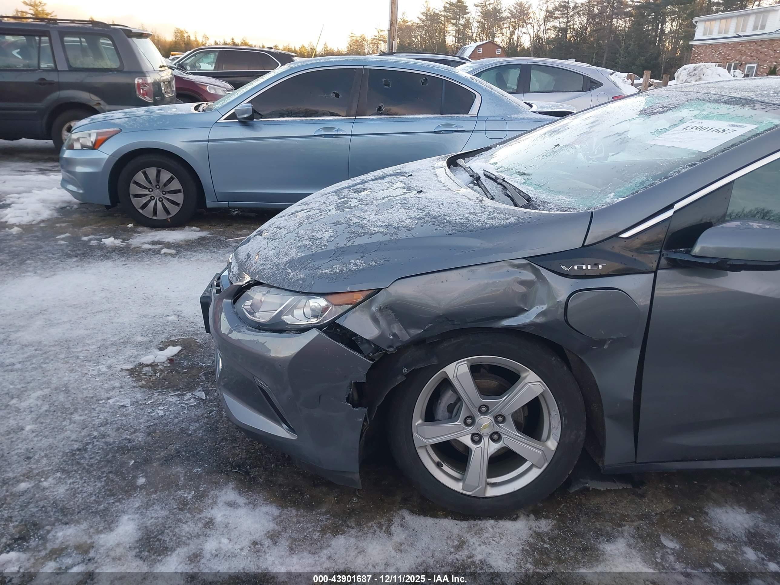CHEVROLET VOLT image 6