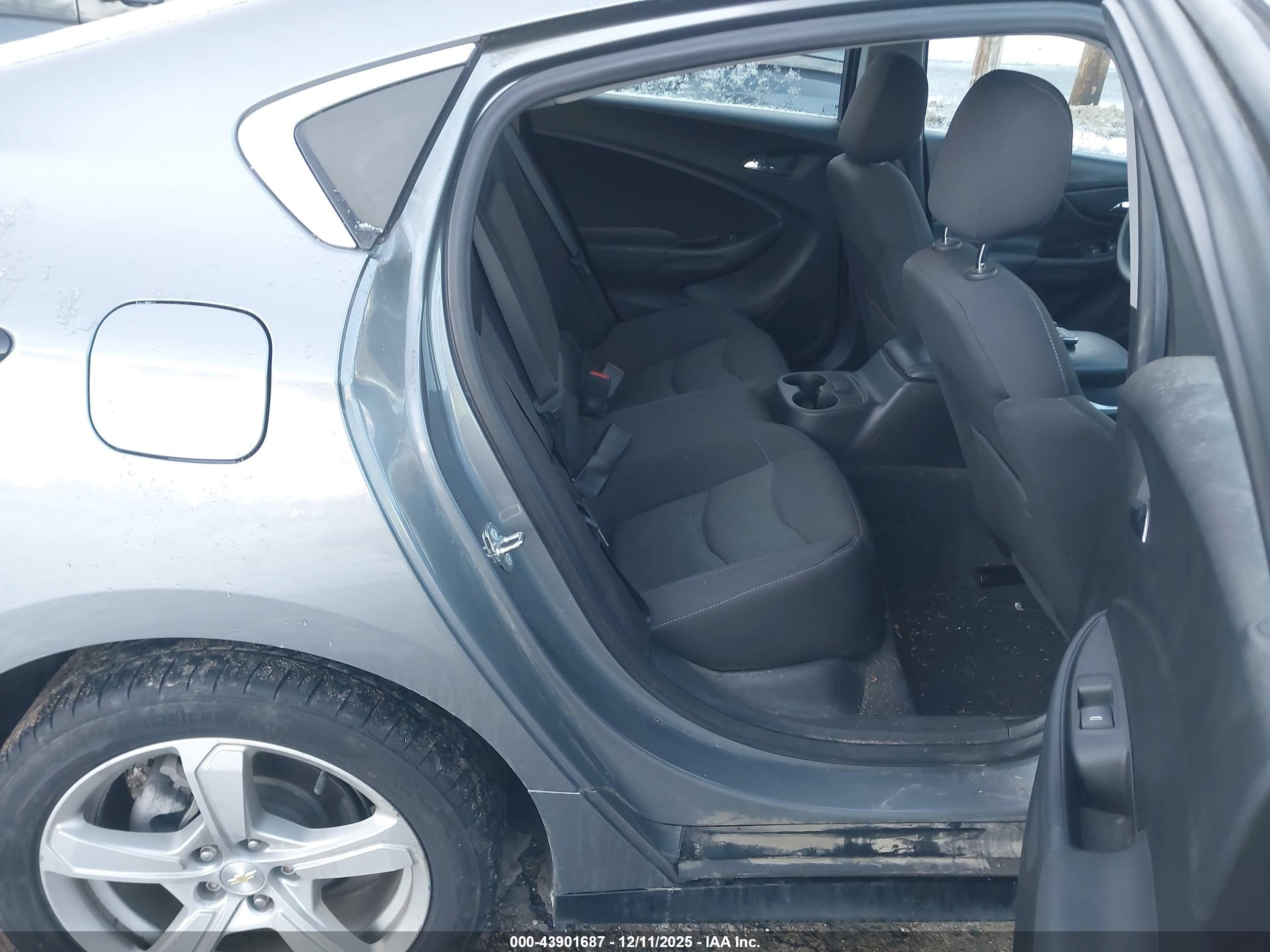 CHEVROLET VOLT image 8