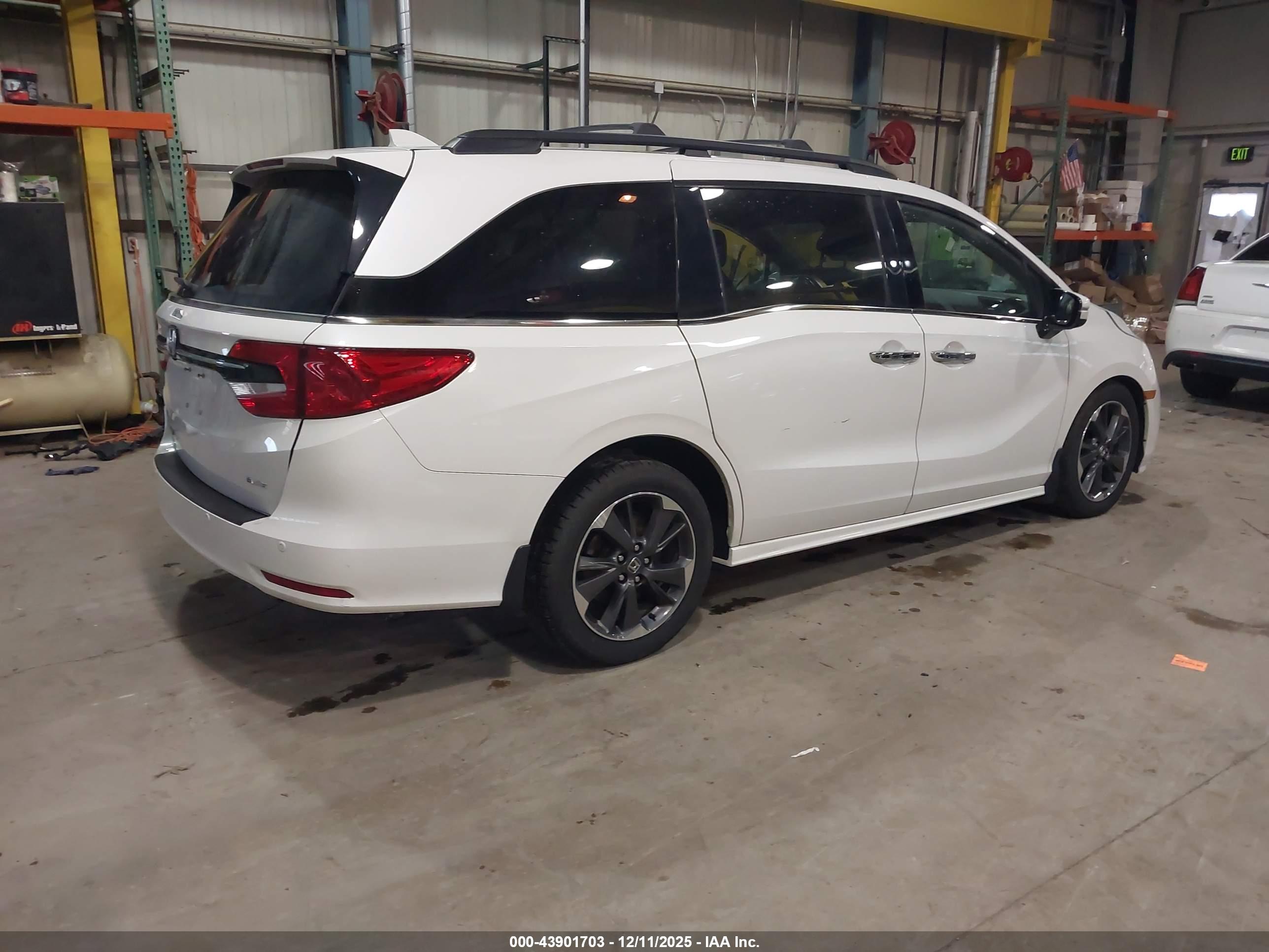 HONDA ODYSSEY image 4