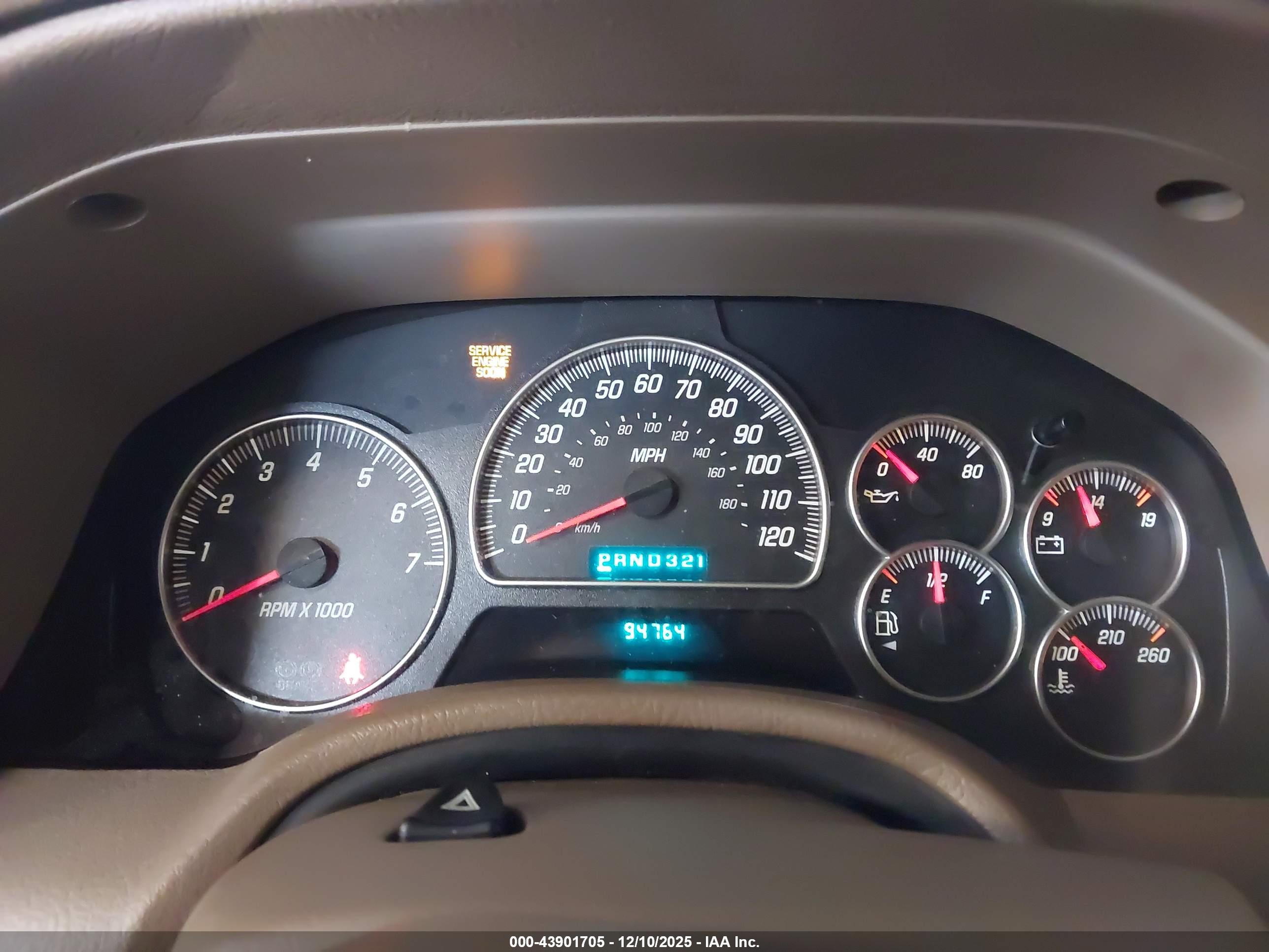 GMC ENVOY image 7