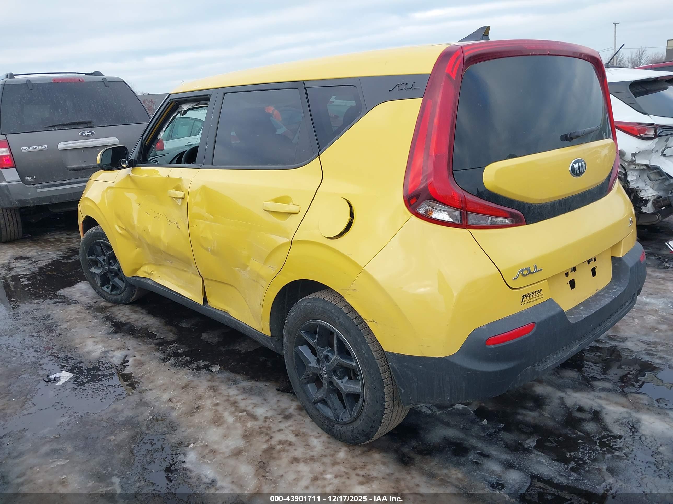 KIA SOUL image 3