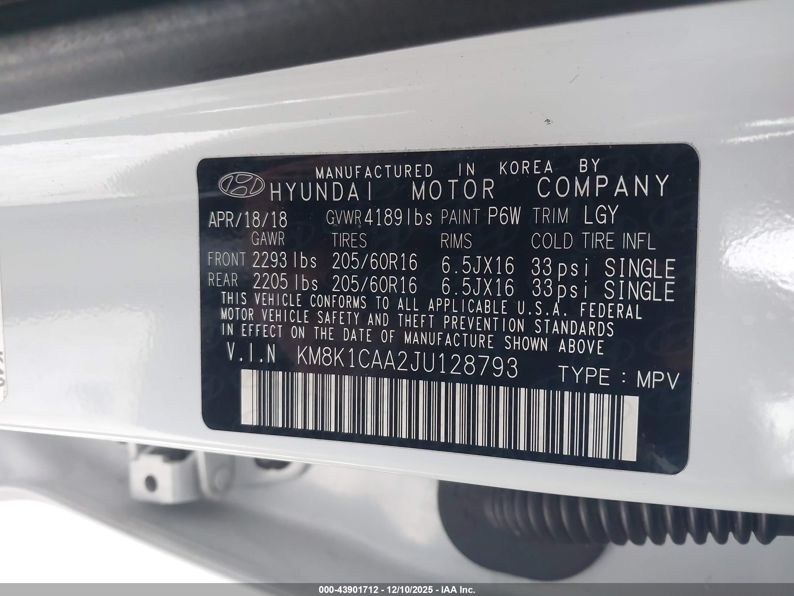 HYUNDAI KONA image 9
