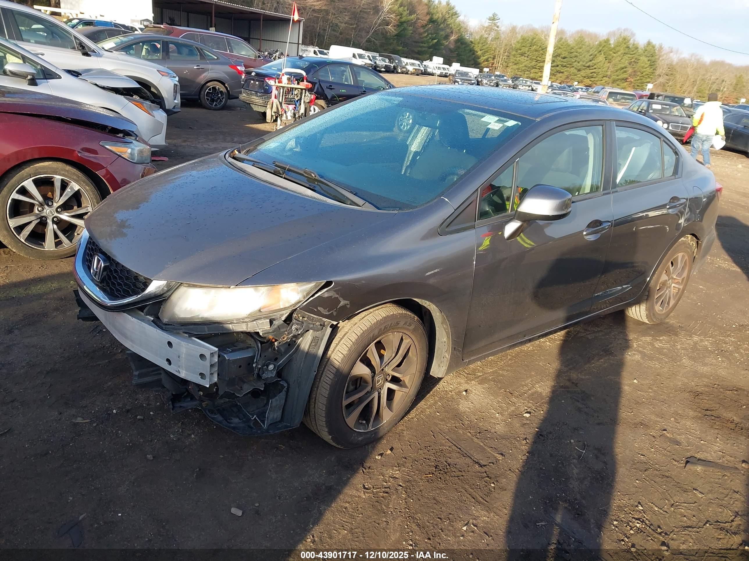 HONDA CIVIC image 2