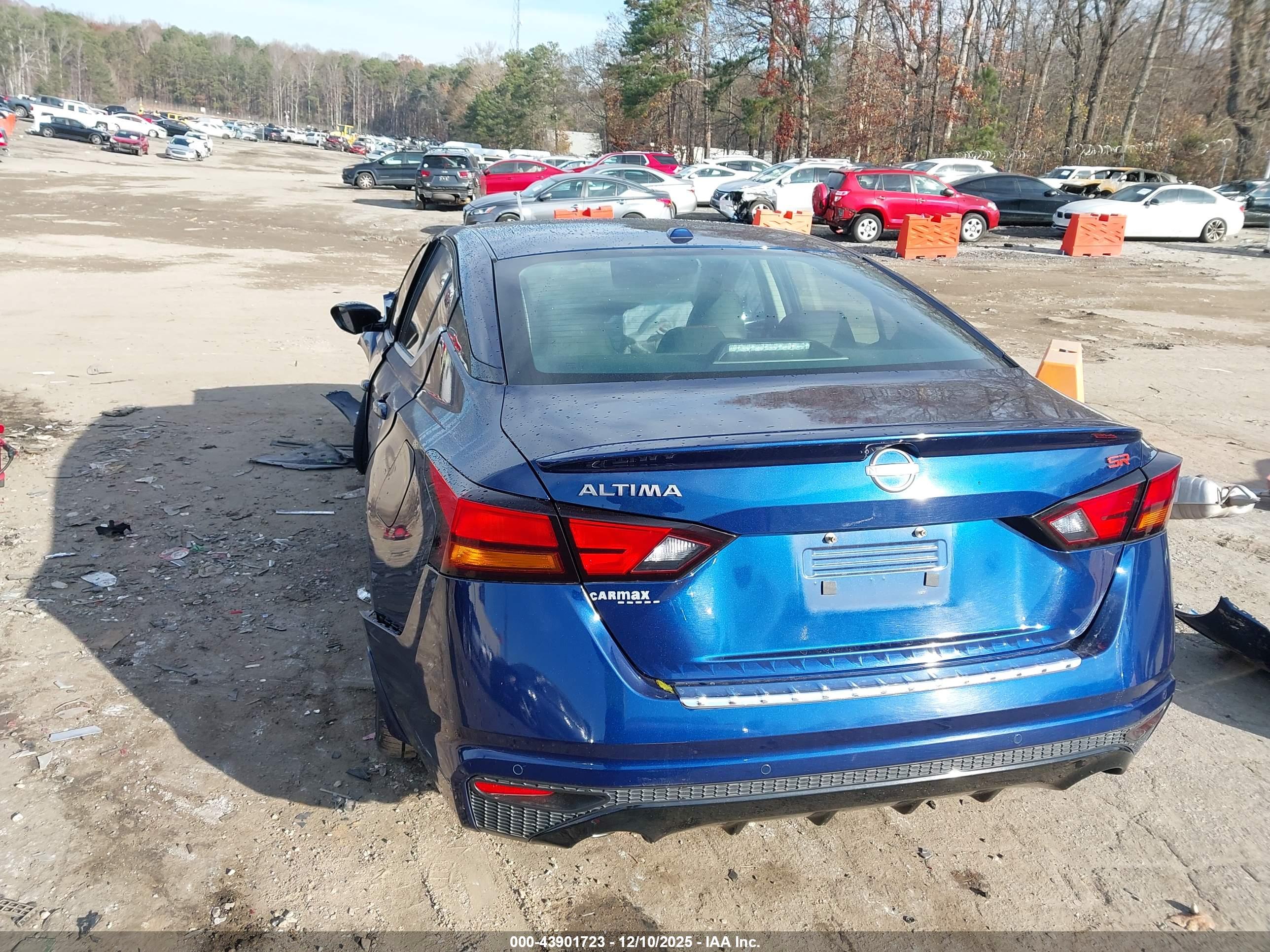 NISSAN ALTIMA image 3