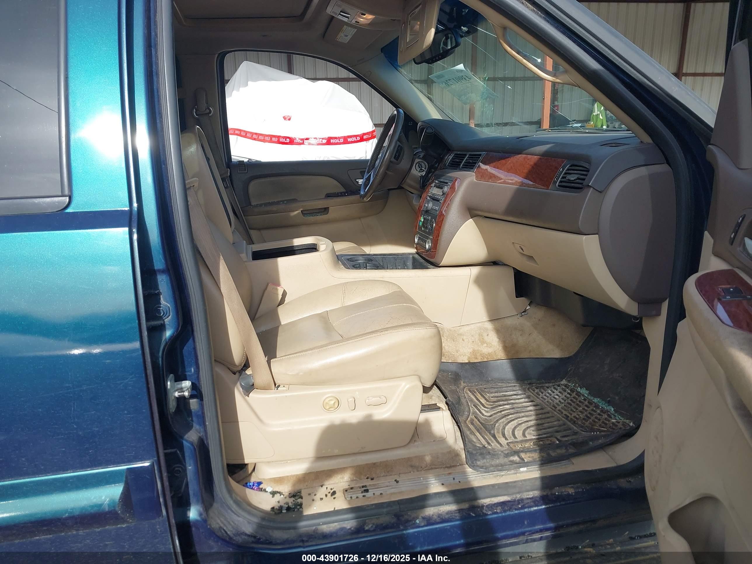GMC YUKON image 5
