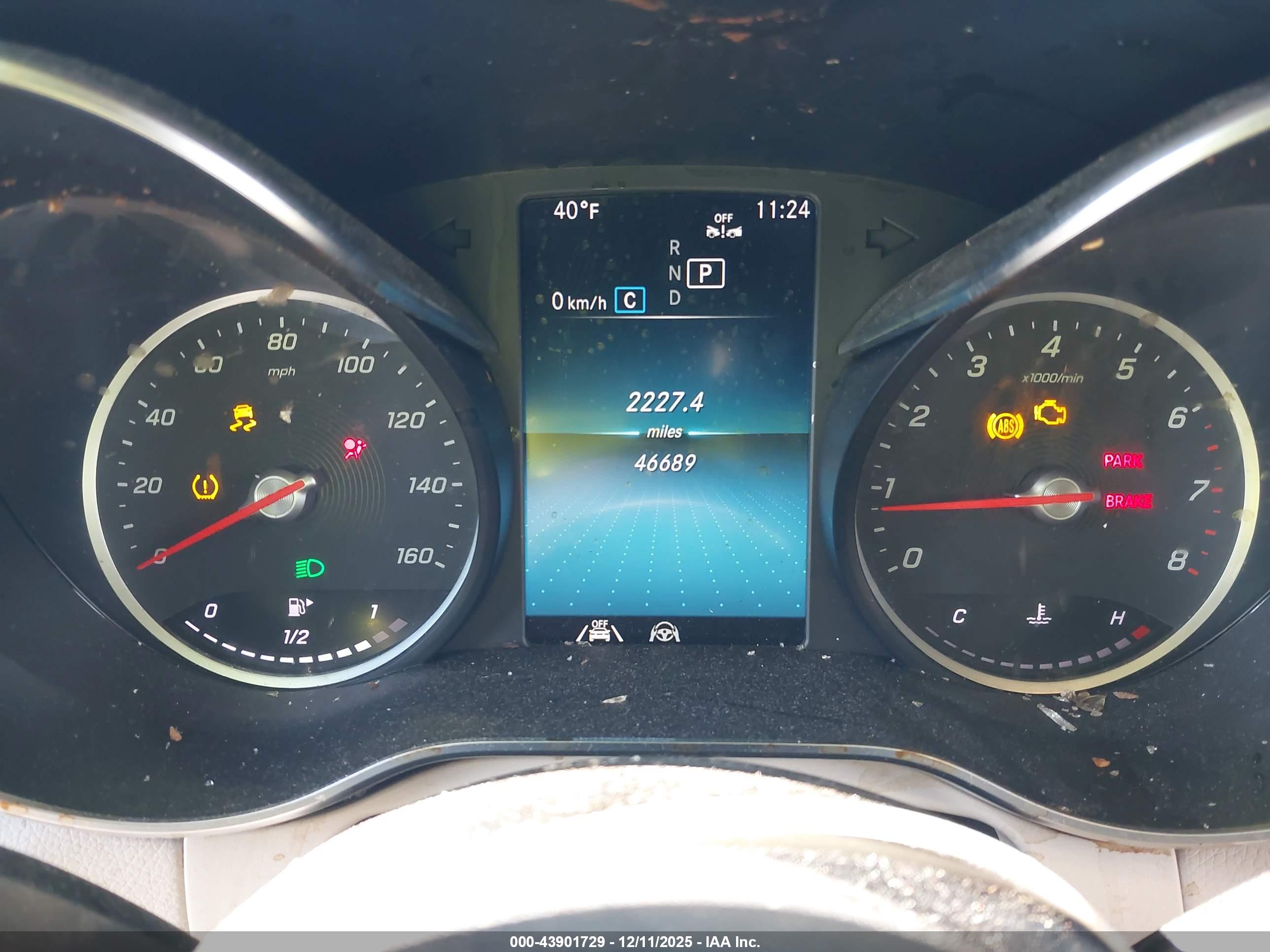 MERCEDES-BENZ GLC image 7
