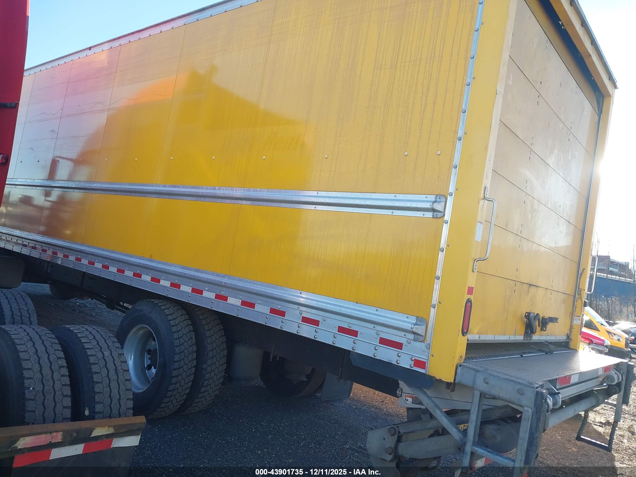 INTERNATIONAL DURASTAR image 3
