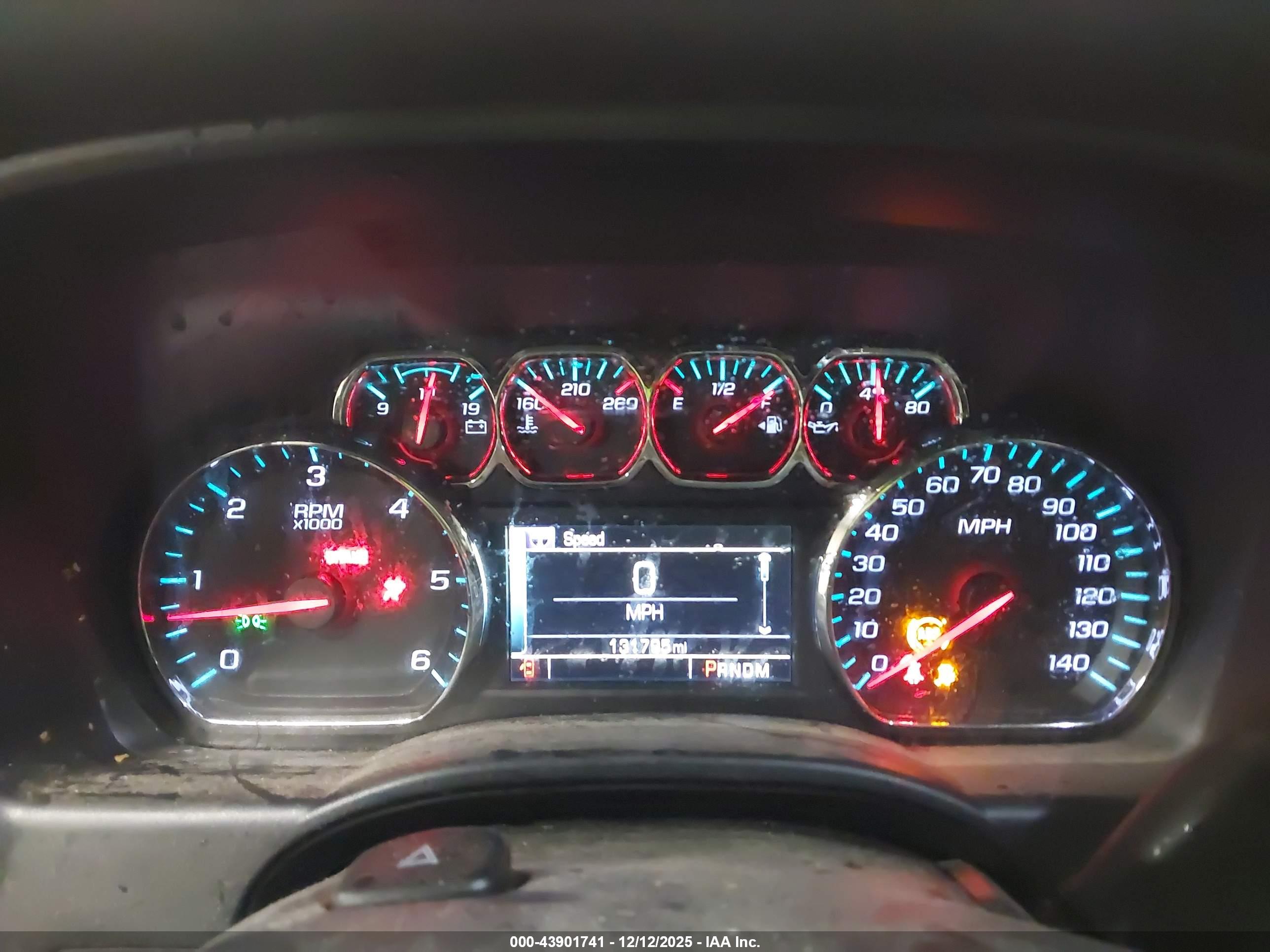 CHEVROLET SILVERADO image 7