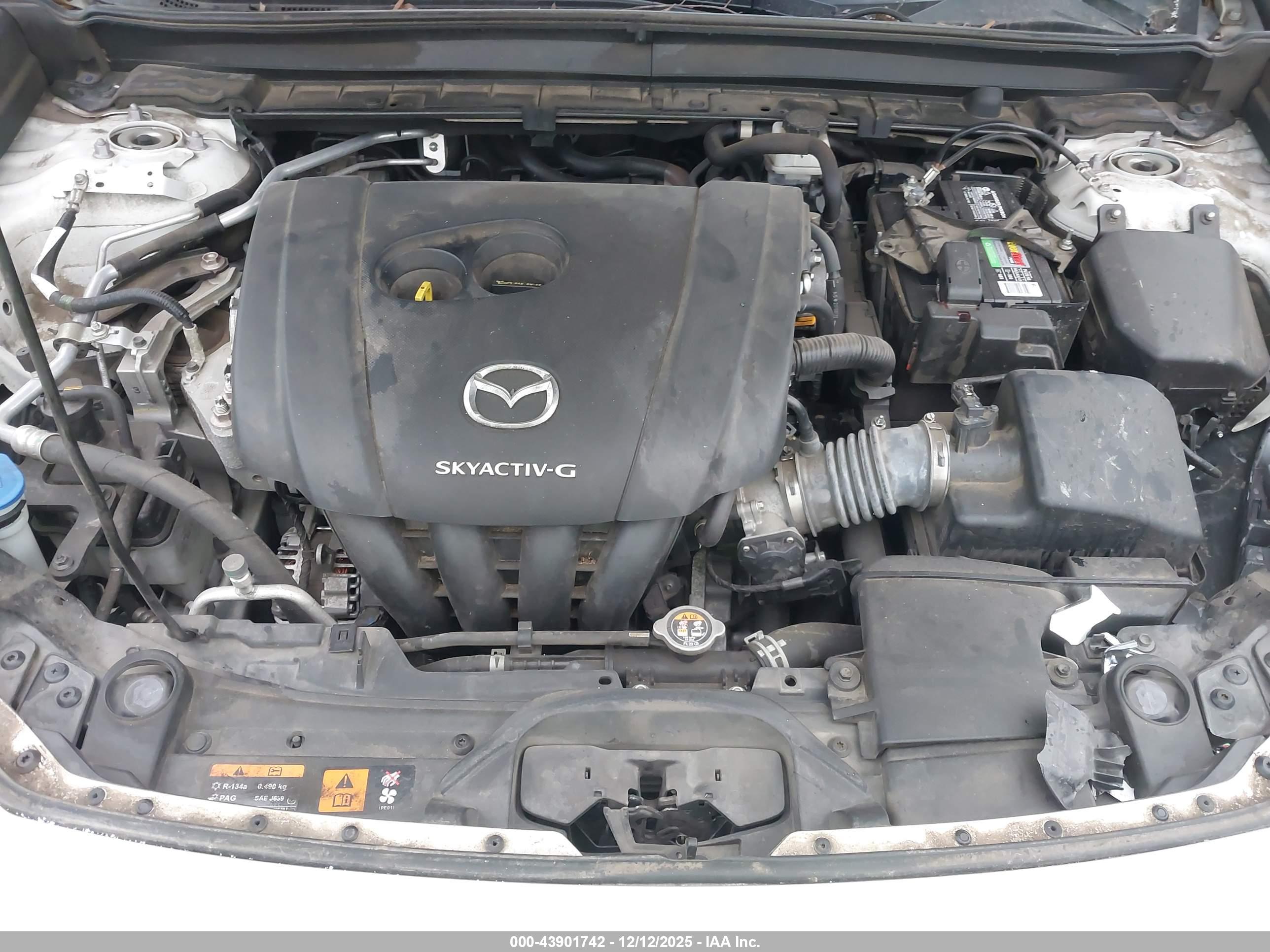 MAZDA CX-30 image 10