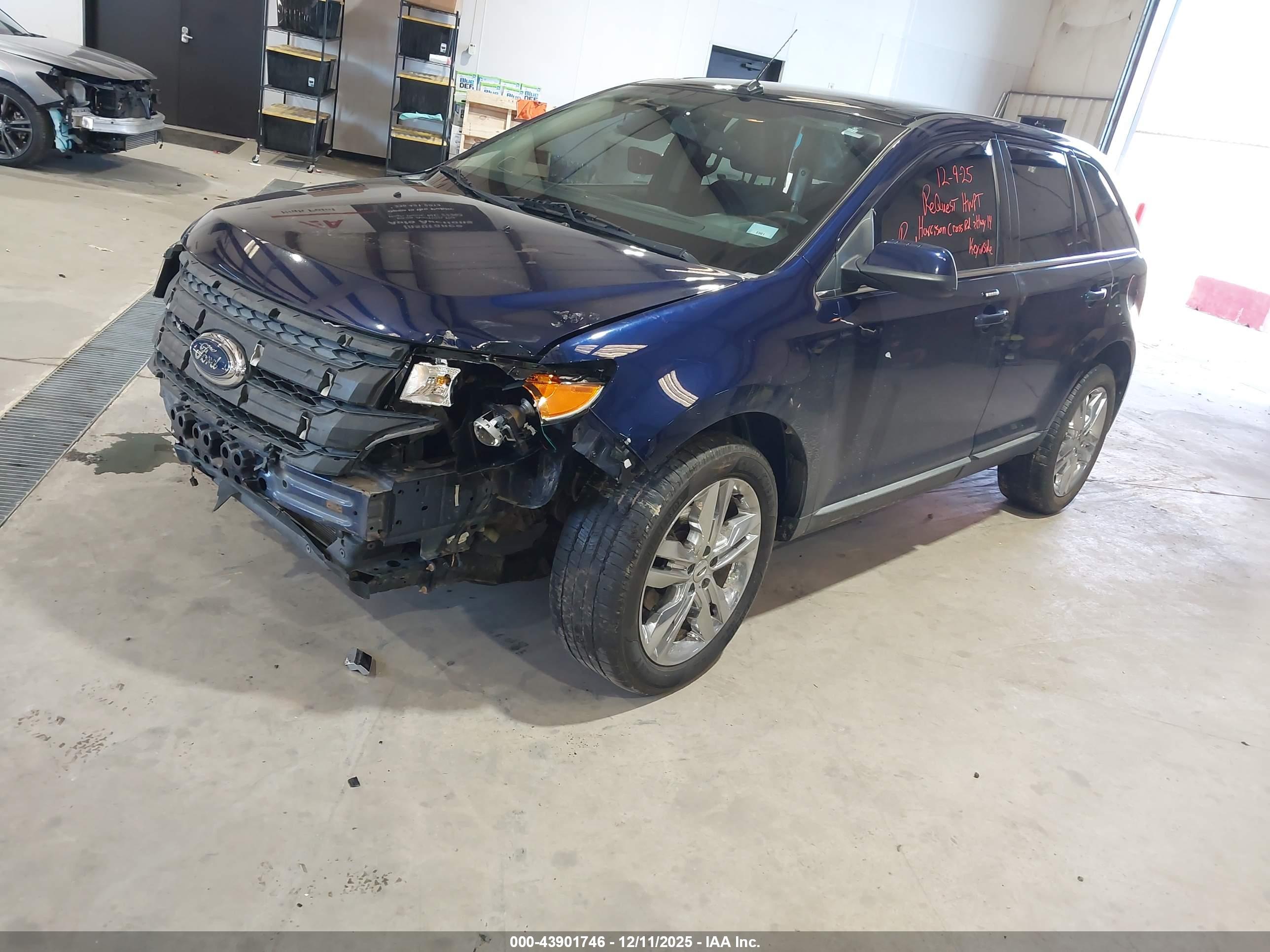 FORD EDGE image 2