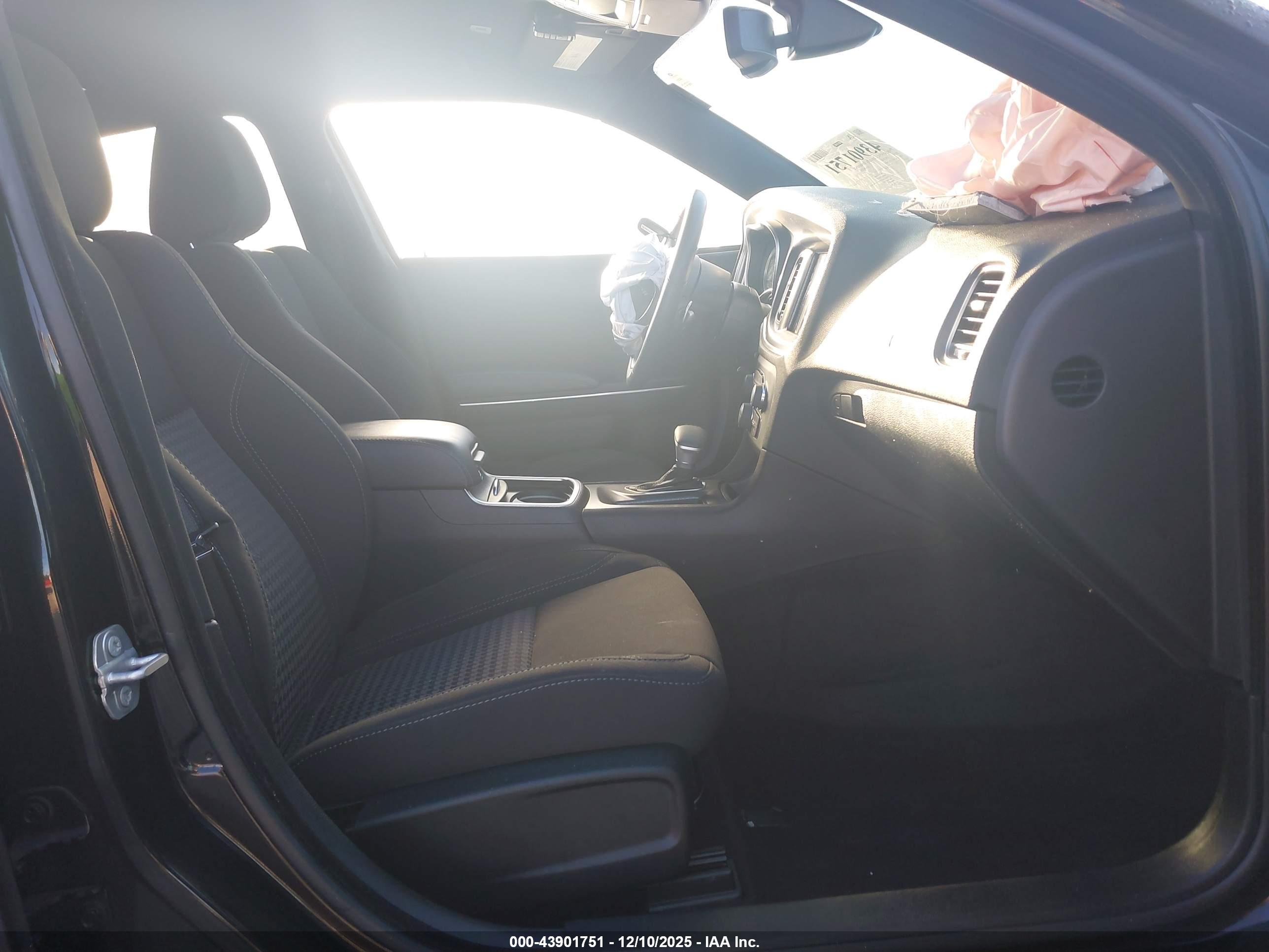 DODGE CHARGER image 5