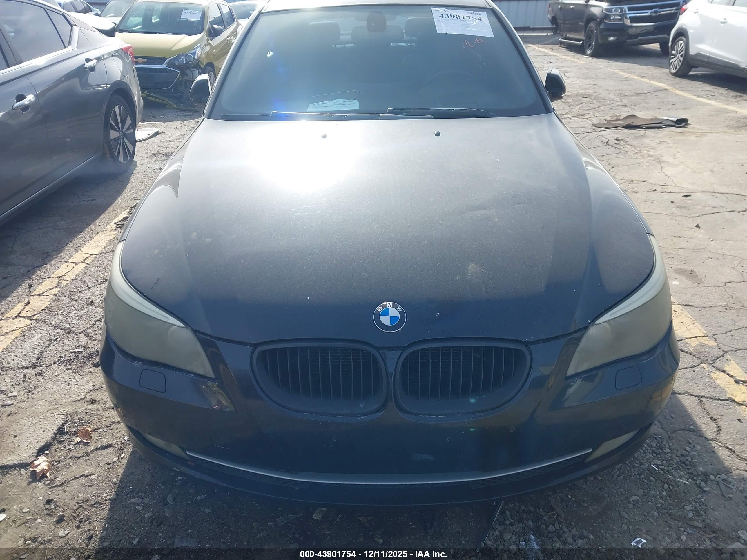 BMW 535I image 6